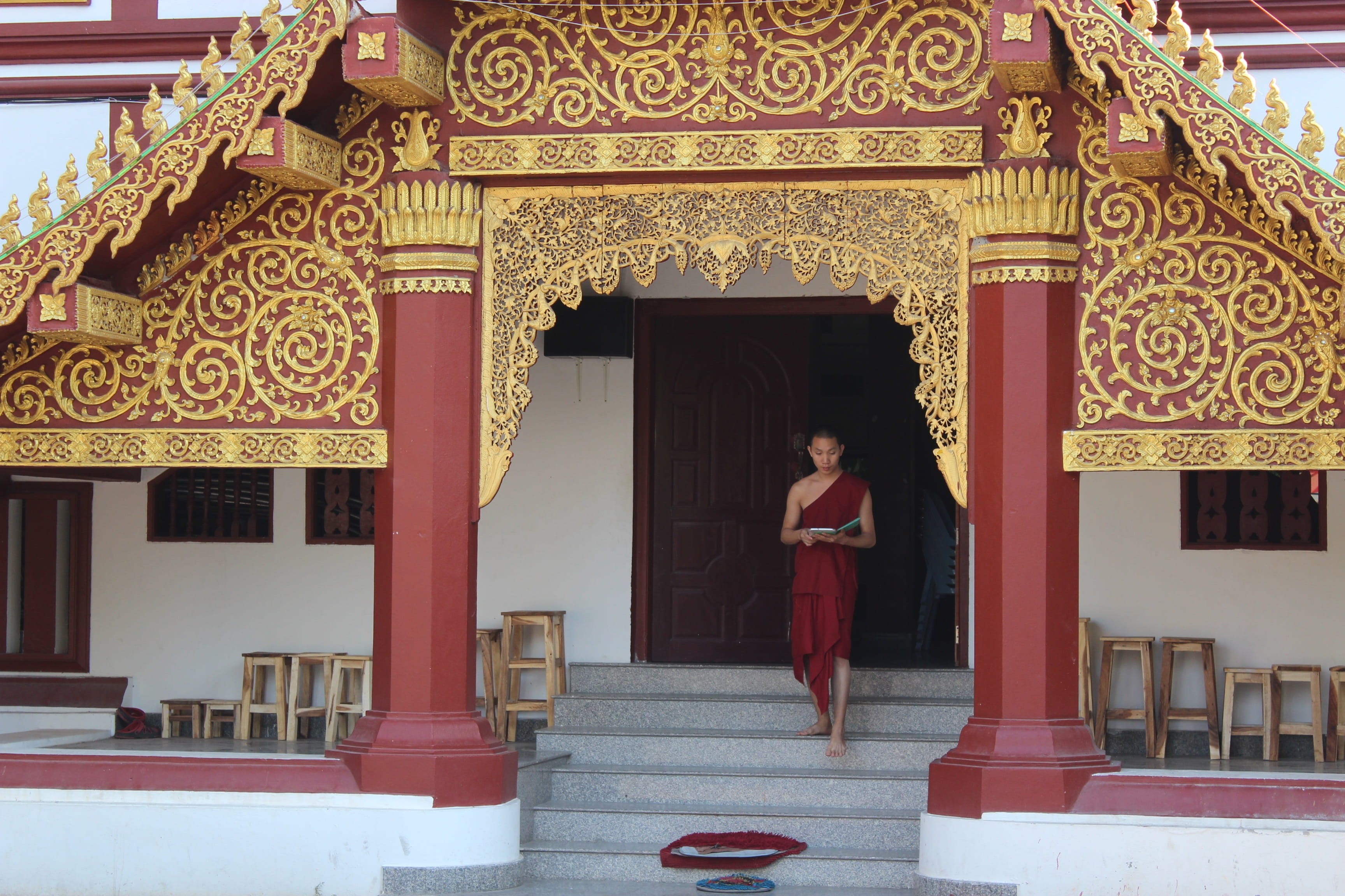 adult, man, statue, ancient, tourism, asia, landmark, adults only, worship, old, one woman only, entrance, chiang mai, travel, people, lifestyles, east Asian Culture, HD Wallpaper