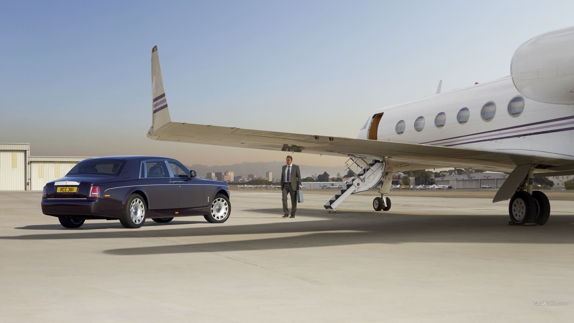 mode of transportation, airplane, road trip, Rolls-Royce Phantom, airport runway, copy space, airport, outdoors, travel, stationary, nature, sunlight, land vehicle, HD Wallpaper