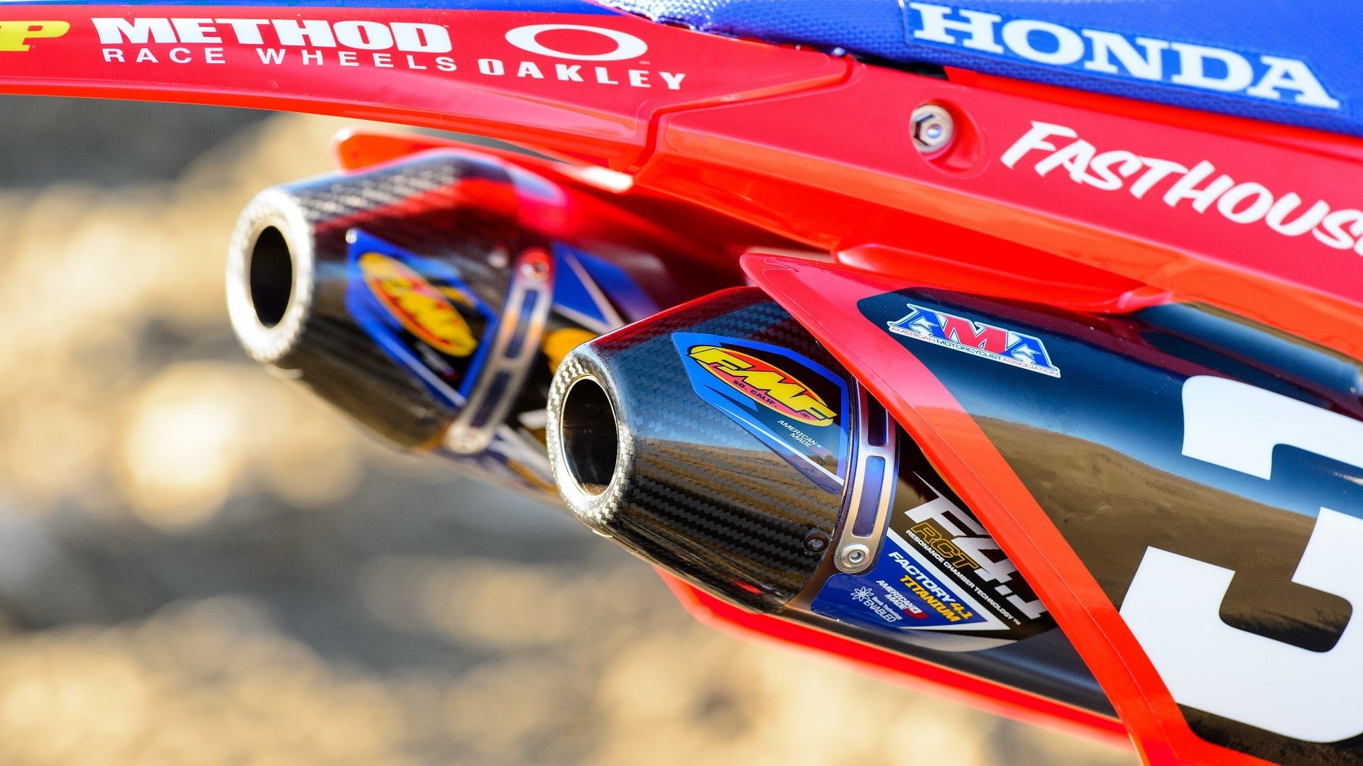 text, mode of transportation, dirt bikes, blue, carbon fiber, focus on foreground, muffler, metal, Honda, motorsports, motocross, car, supermoto, 1080P, HD Wallpaper