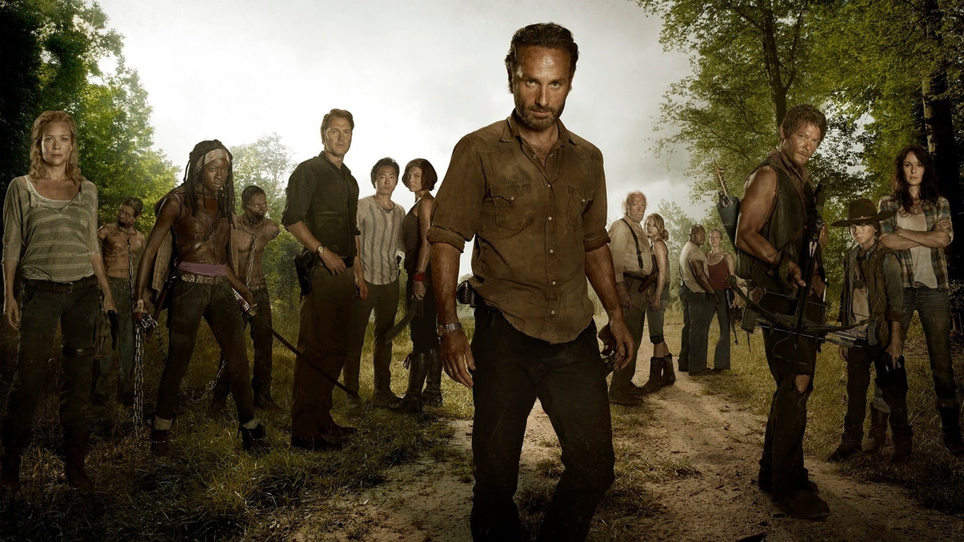 outdoors, young adult, Steven Yeun, plant, teenager, real people, casual clothing, untitled, standing, Rick Grimes, day, young men, Michonne, men, full length, HD Wallpaper