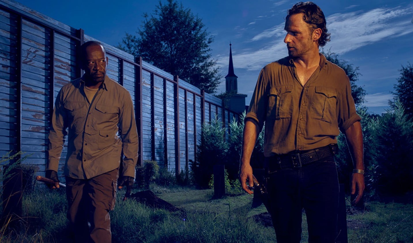 lifestyles, t, plant, young adult, front view, architecture, people, Lori Grimes, Maggie Greene, The Walking Dead, outdoors, two people, casual clothing, HD Wallpaper