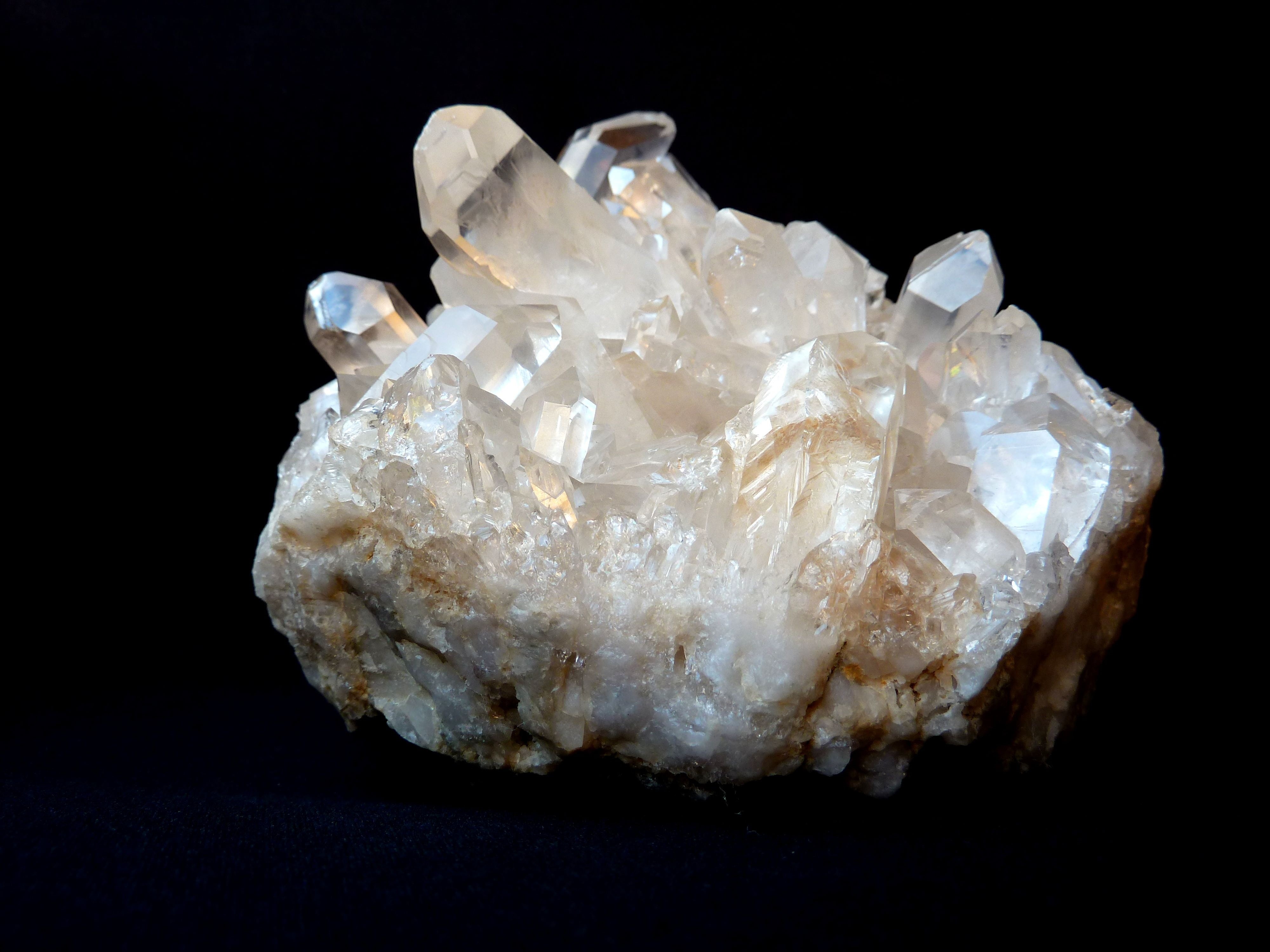art, nature, science, quarts, close-up, white color, transparent, gemstone, decorative, decorate, single object, rocks, valuable, translucent, mineral, HD Wallpaper