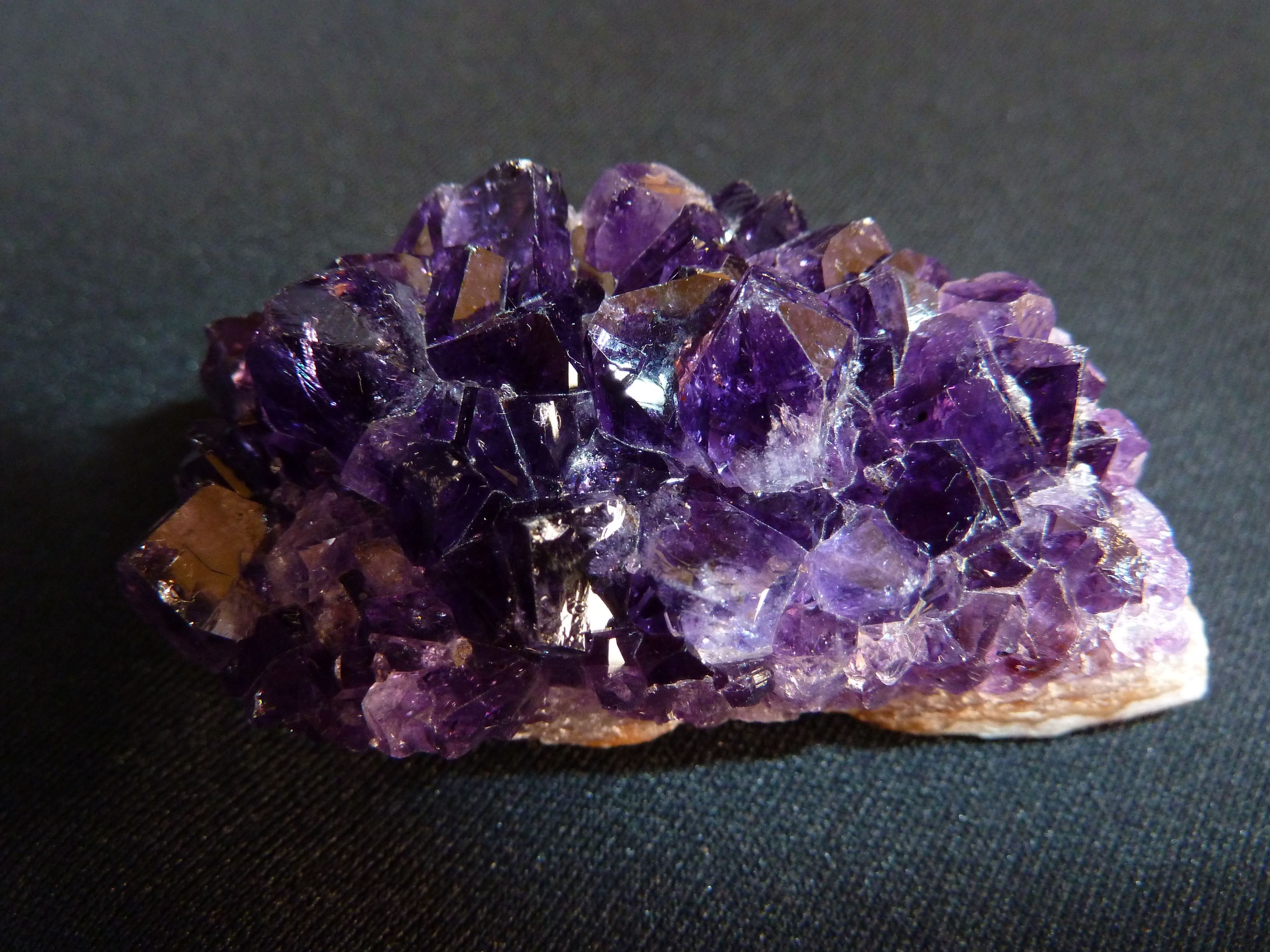 single object, violet, geology, healing stone, nature, gem buyer, textured, amethyst, colourless purple, decor, decorate, transparent, bless you, no people, HD Wallpaper