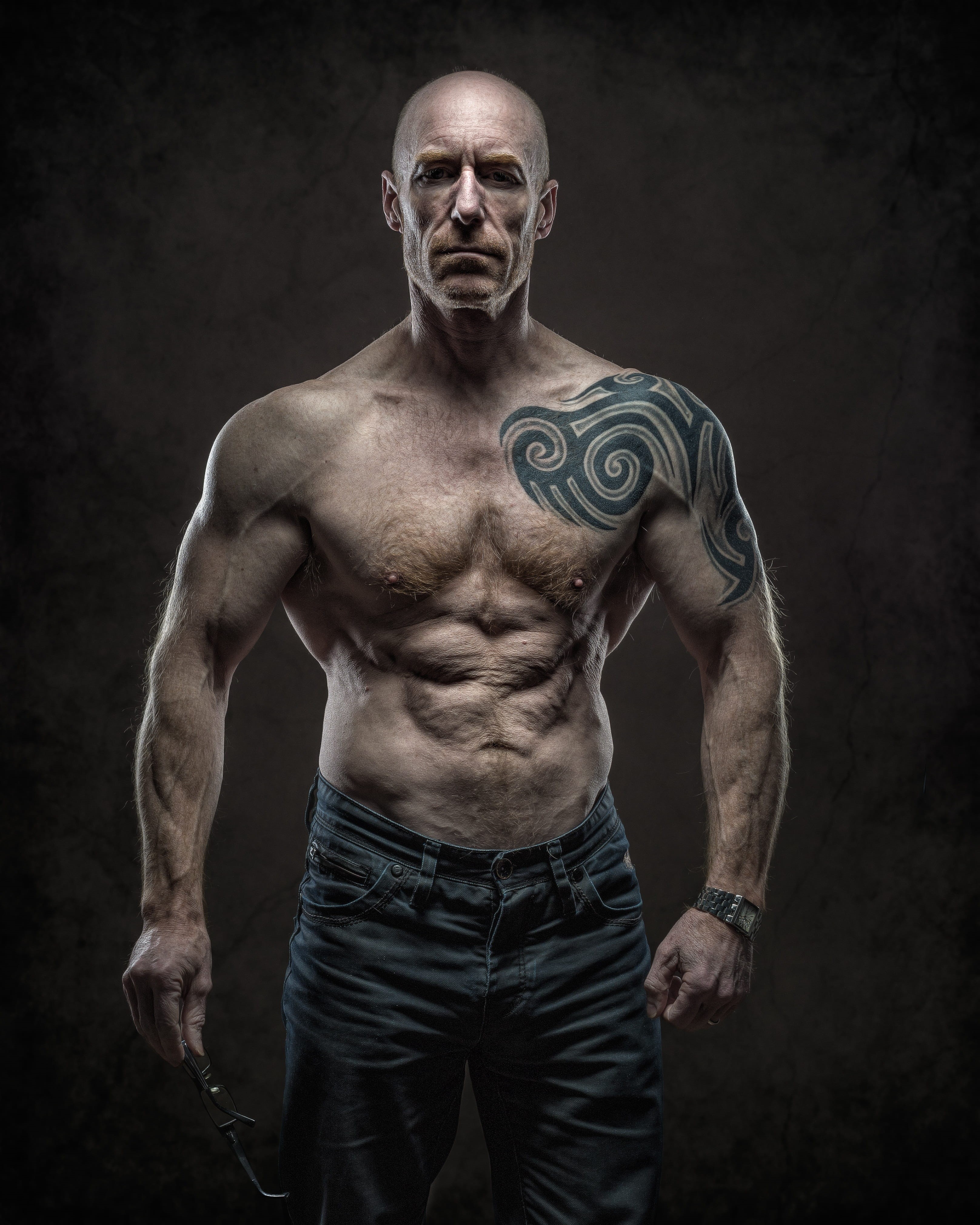 black background, adult, cross fit, looking at camera, training class, healthy lifestyle, males, stand out, strong, weight training, man, lifestyles, muscle, Phone HD Wallpaper