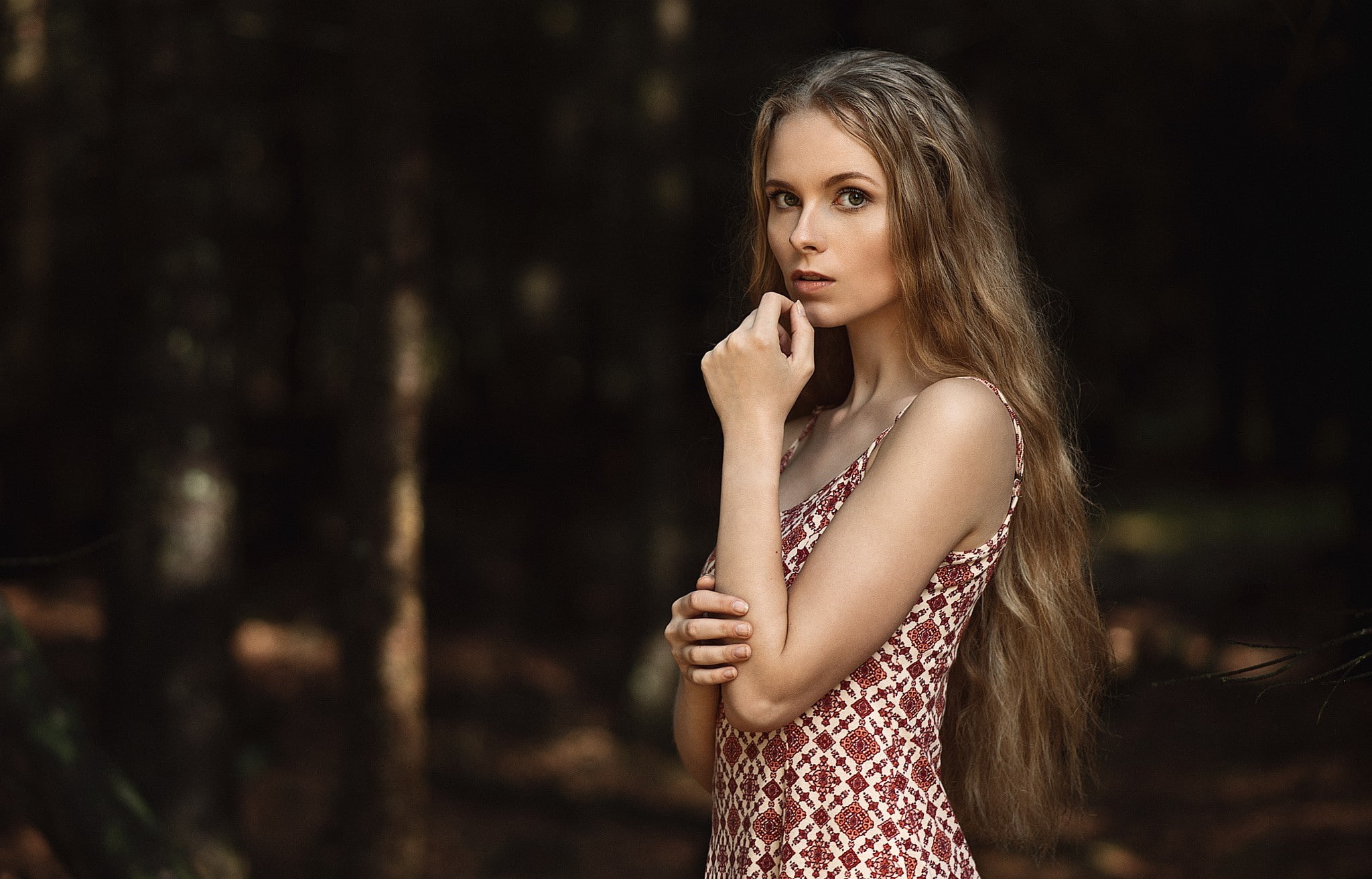 dress, depth of field, women, looking at viewer, model, 1080P, blonde, wavy hair, Tonny Jørgensen, long hair, eyes, HD Wallpaper