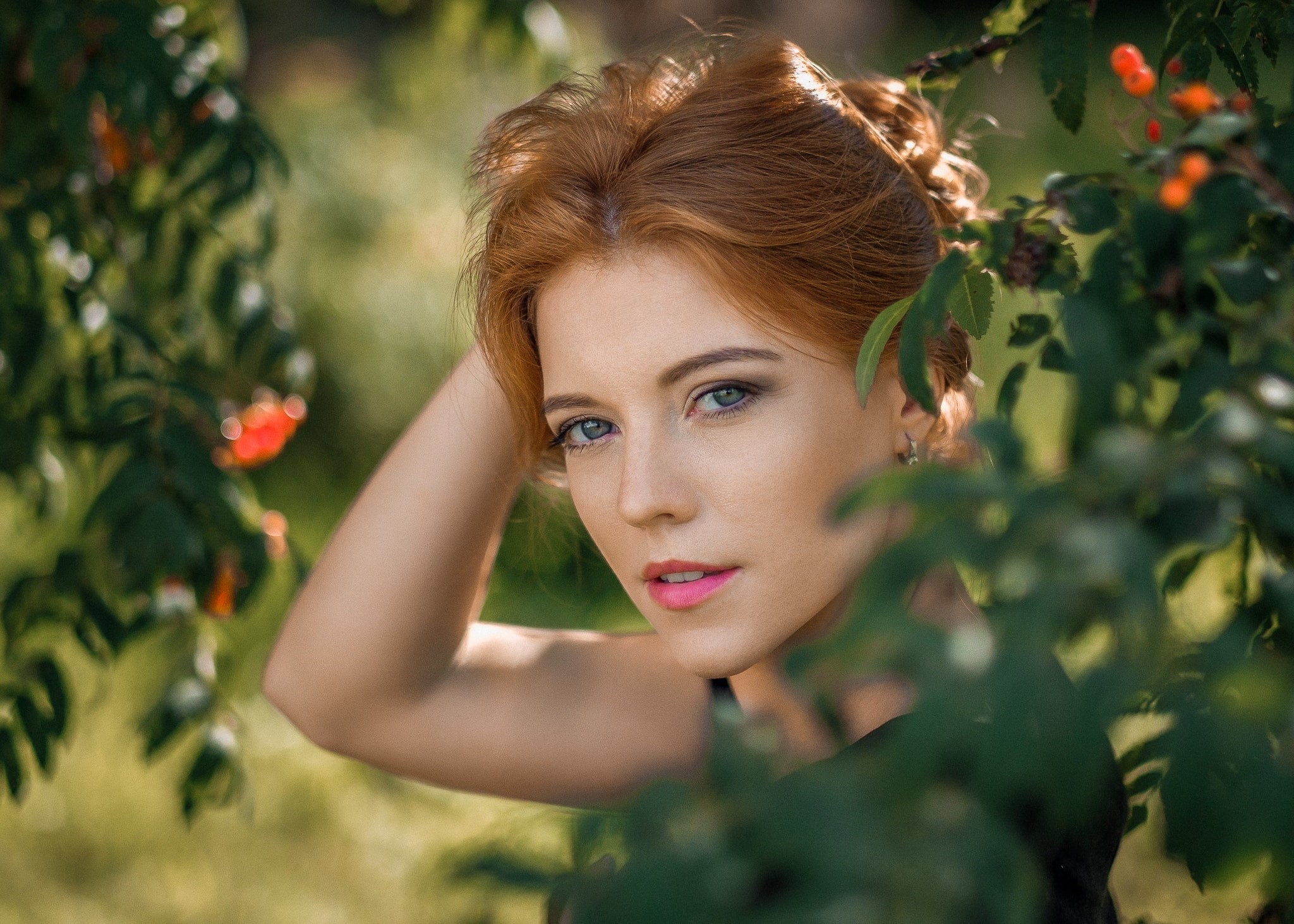 hair, 1080P, looking at viewer, depth of field, outdoors, young adult, women, hands in hair, tree, face, body part, young women, beauty, women outdoors, HD Wallpaper