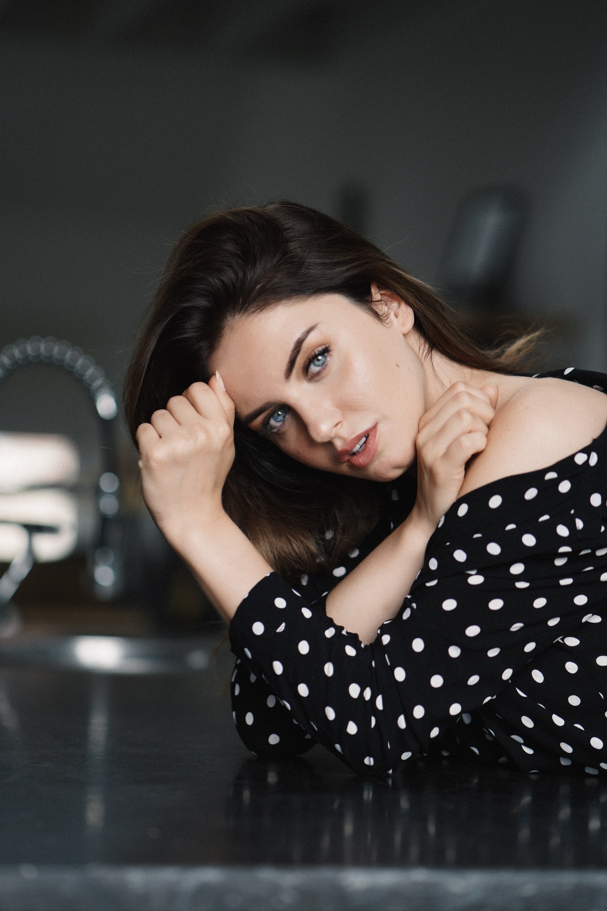 model, 2K, women, Aurela Skandaj, Phone HD Wallpaper