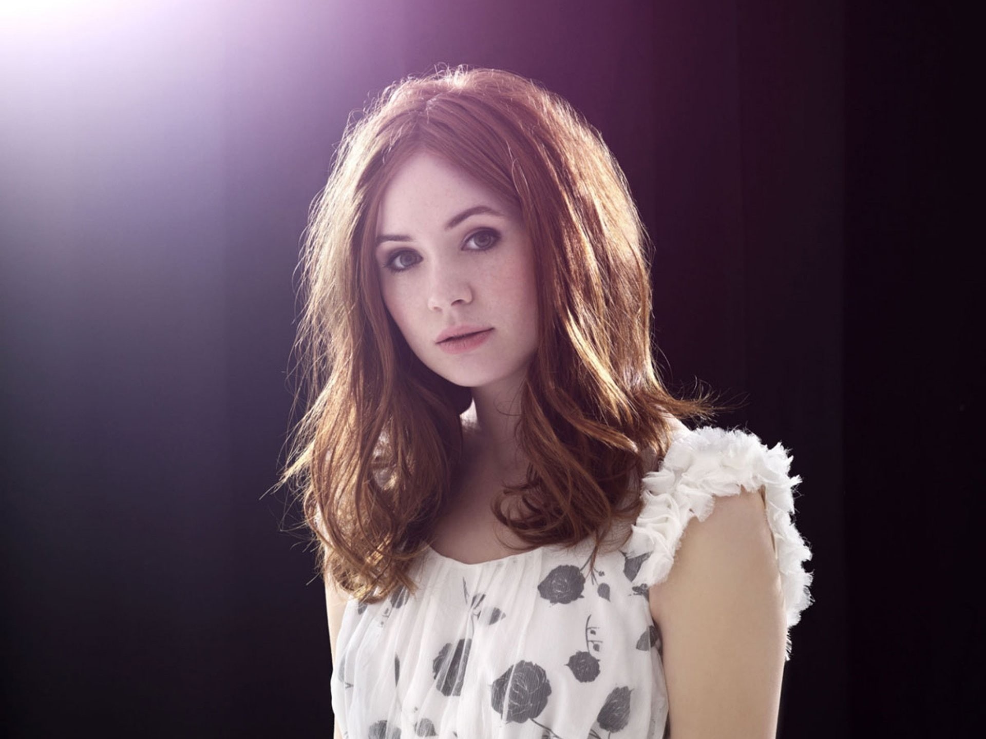 Karen Gillan, beauty, long hair, 1080P, studio shot, hair, women, beautiful woman, looking at camera, contemplation, innocence, young adult, adolescence, HD Wallpaper