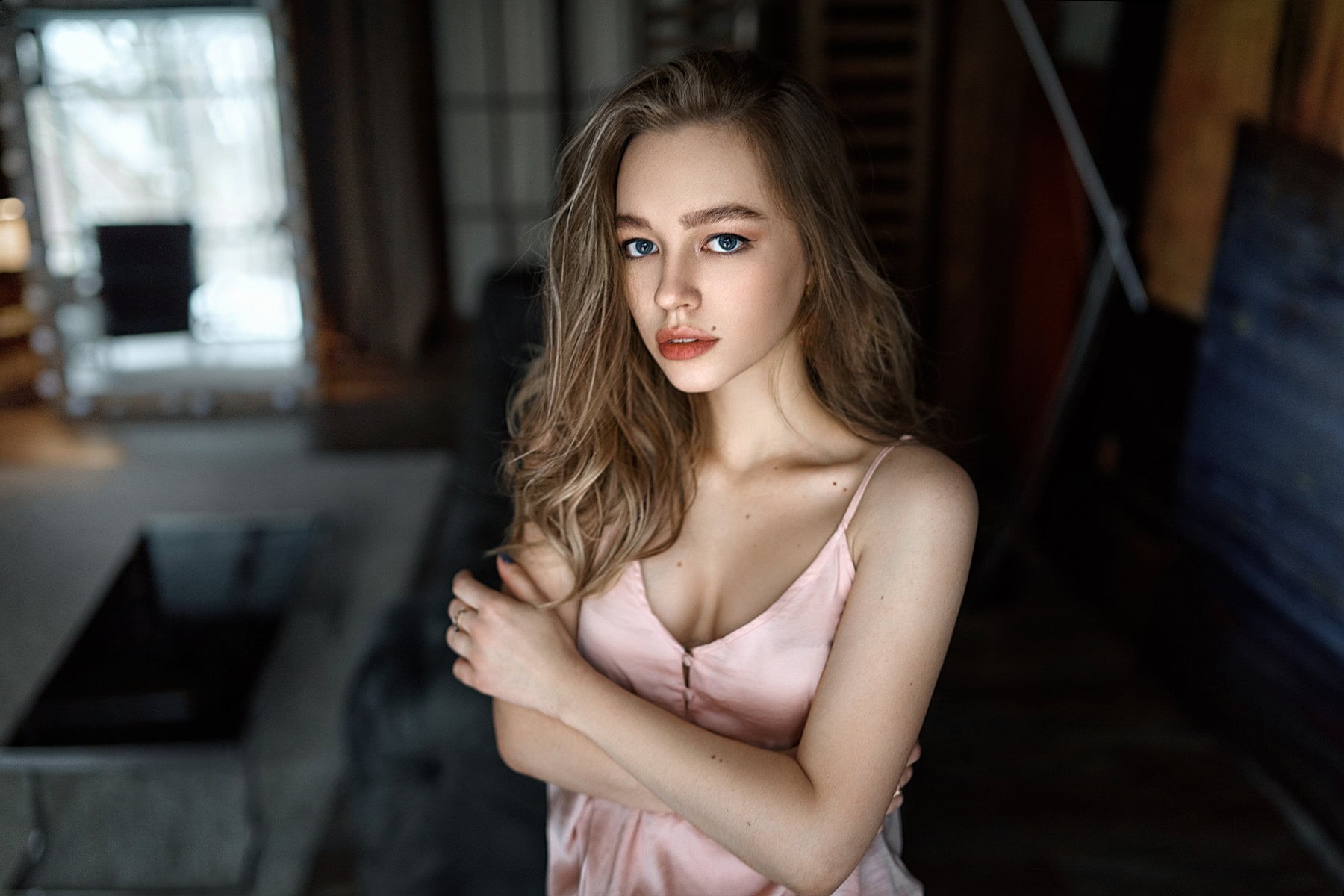 blue eyes, moles, wavy hair, women, brunette, depth of field, tank top, 720P, long hair, juicy lips, Igor Kondukov, looking at viewer, pink clothing, HD Wallpaper