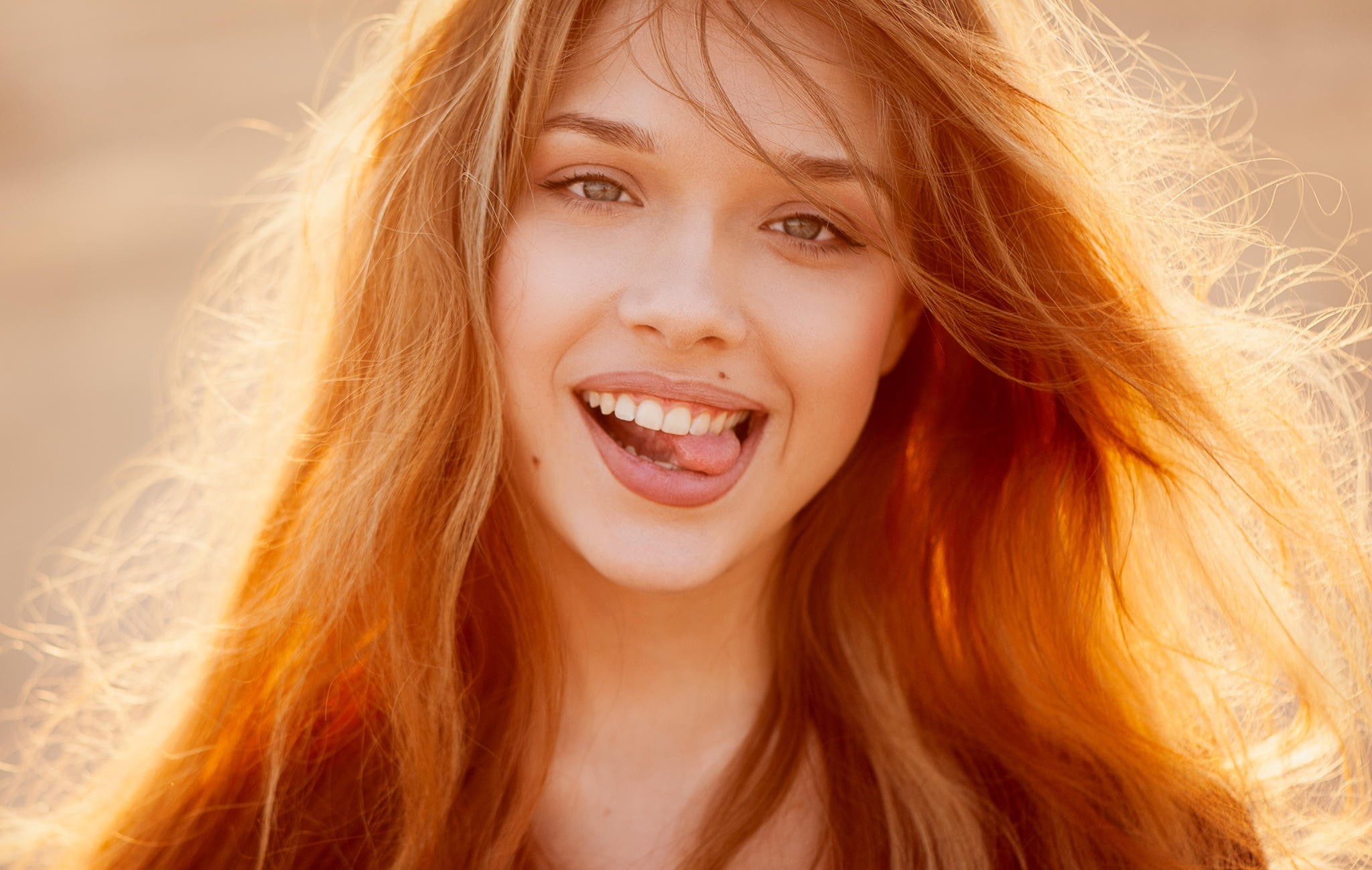 Nataniele Ribeiro, tongues, women, depth of field, 1080P, open mouth, Ann Nevreva, HD Wallpaper