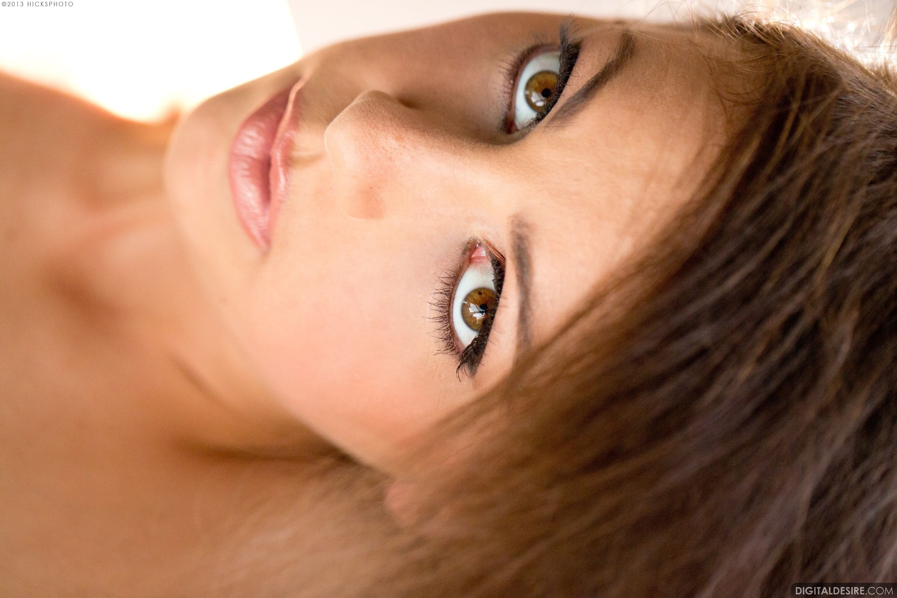 teardrop, eyebrow, depression - sadness, hair, eye, body part, 2K, eyes, eyeshadow, close-up, women, human face, one person, brown hair, beautiful woman, HD Wallpaper