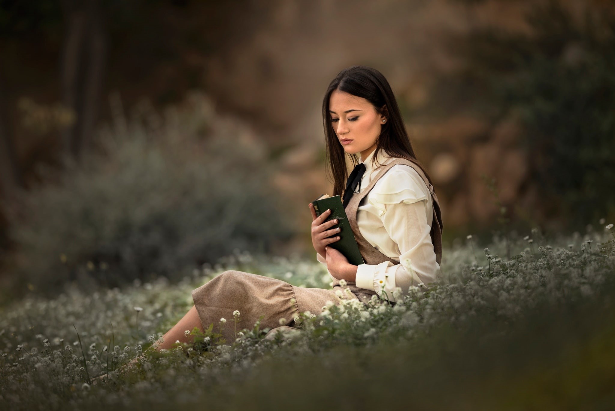1080P, looking away, brunette, sitting, long hair, women outdoors, dark hair, women, pearl earrings, dress, HD Wallpaper