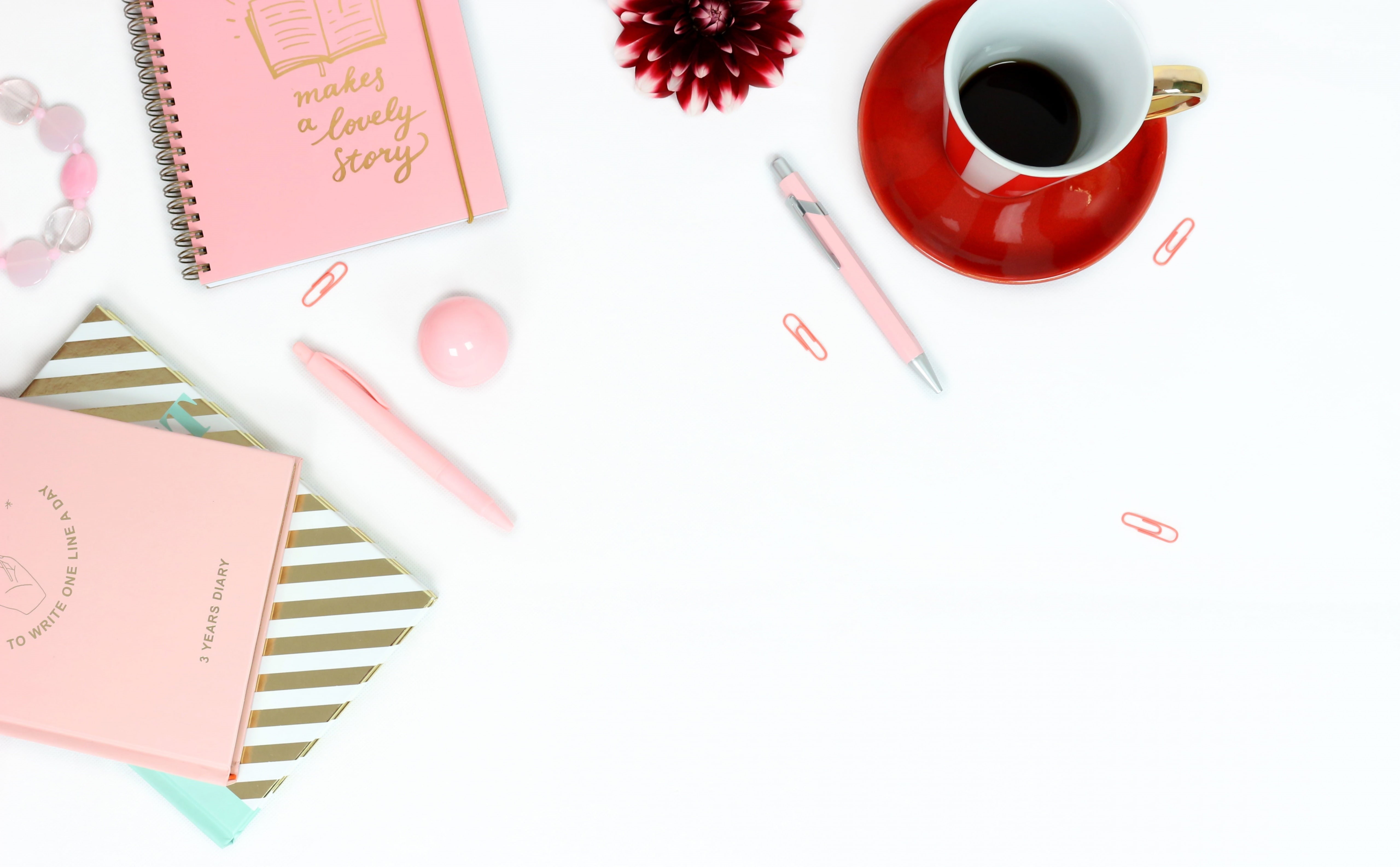 directly above, Pink, high angle view, coffee - drink, Diary, crockery, pen, goldstripes, still life, mug, feminine, RedCup, girl, pastelcolor, coffee cup, HD Wallpaper