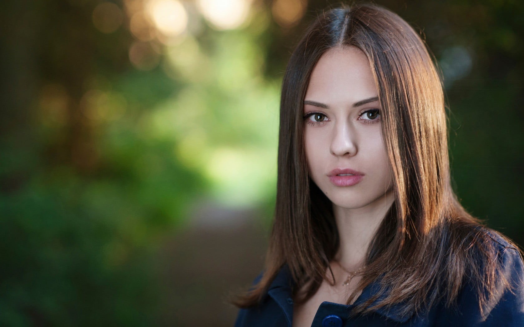 Catherine Timokhina, young women, women, teenager, beauty, outdoors, 720P, body part, adult, looking at camera, day, front view, contemplation, hair, focus on foreground, HD Wallpaper