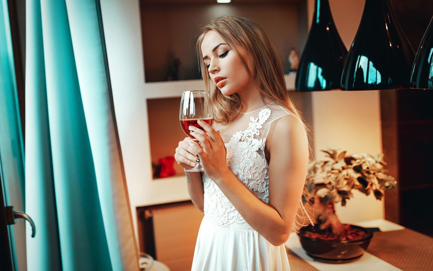 Maria Puchnina, women, wine, 720P, HD Wallpaper