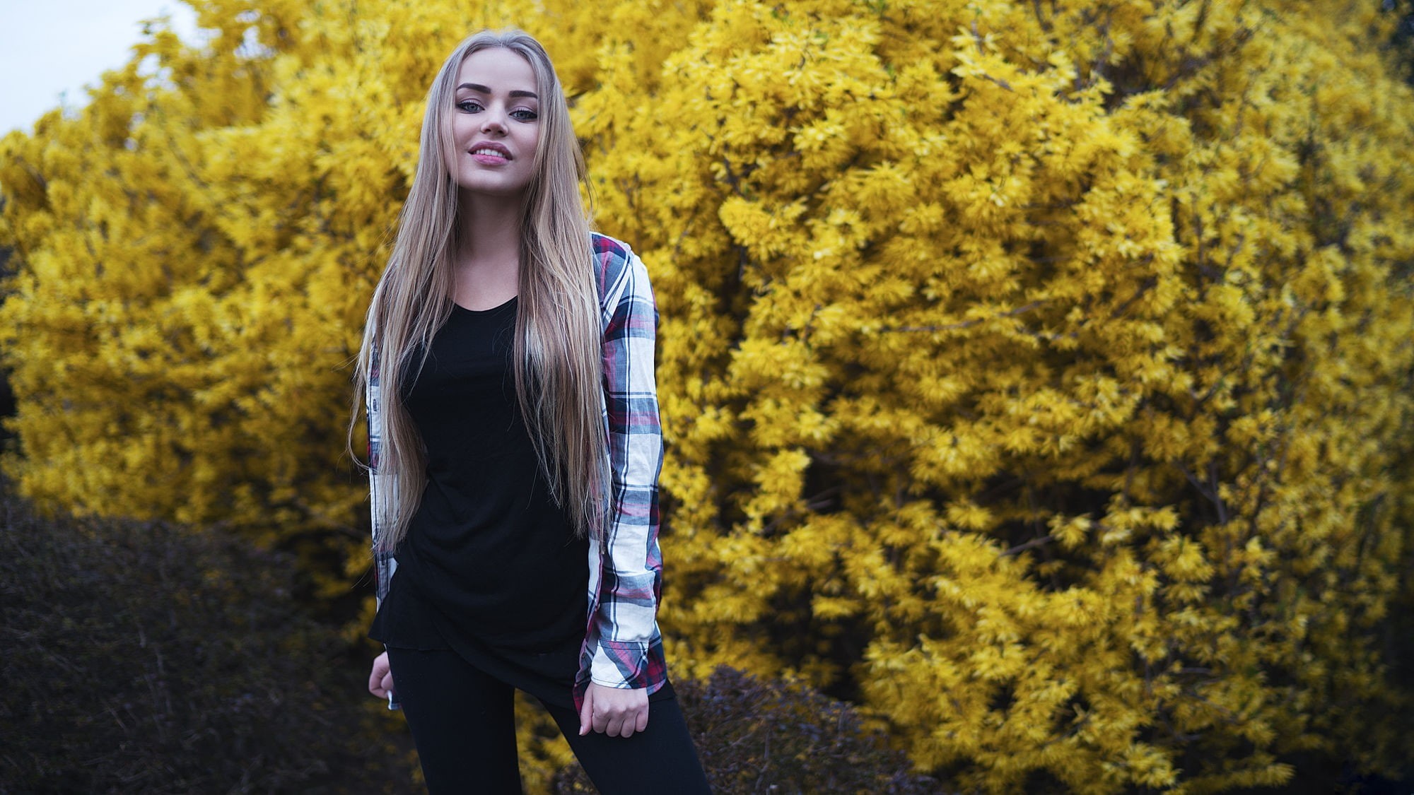 Maria Puchnina, women, 1080P, model, smiling, women outdoors, HD Wallpaper