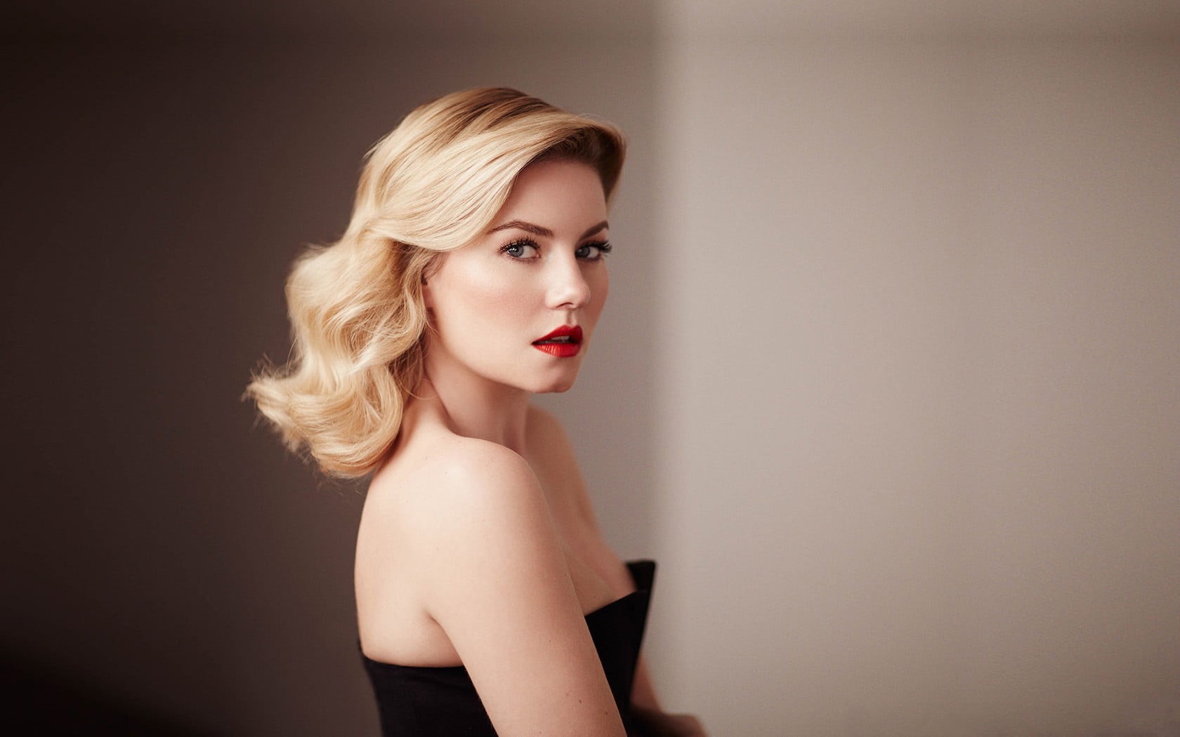 make-up, Elisha Cuthbert, actress, temptation, adult, portrait, beautiful people, glamour, indoors, simple background, one person, young adult, women, looking at camera, HD Wallpaper