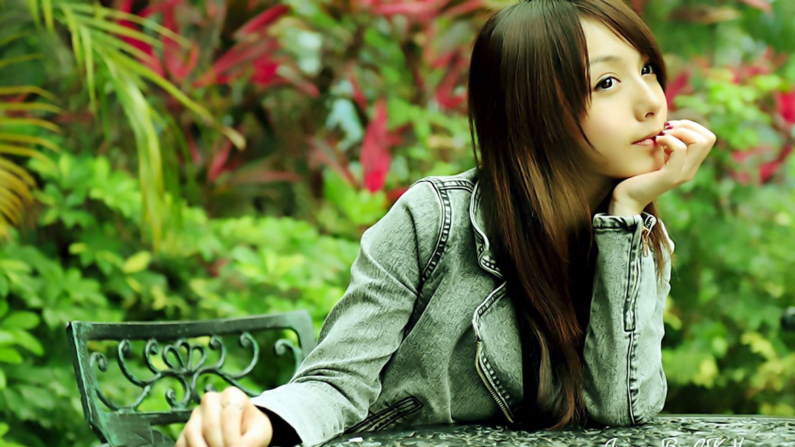 girl, lifestyles, japanese Ethnicity, hair, people, contemplation, 2K, chinese Ethnicity, smiling, cheerful, adult, grey, park - Man Made Space, green Color, HD Wallpaper