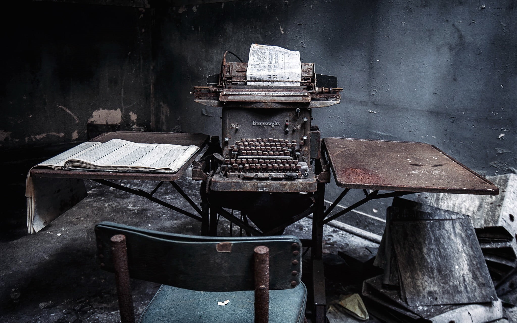 run-down, vintage, seat, nature, wall - building feature, black, brown, abandoned, metal, decline, table, wood - material, deterioration, damaged, obsolete, HD Wallpaper