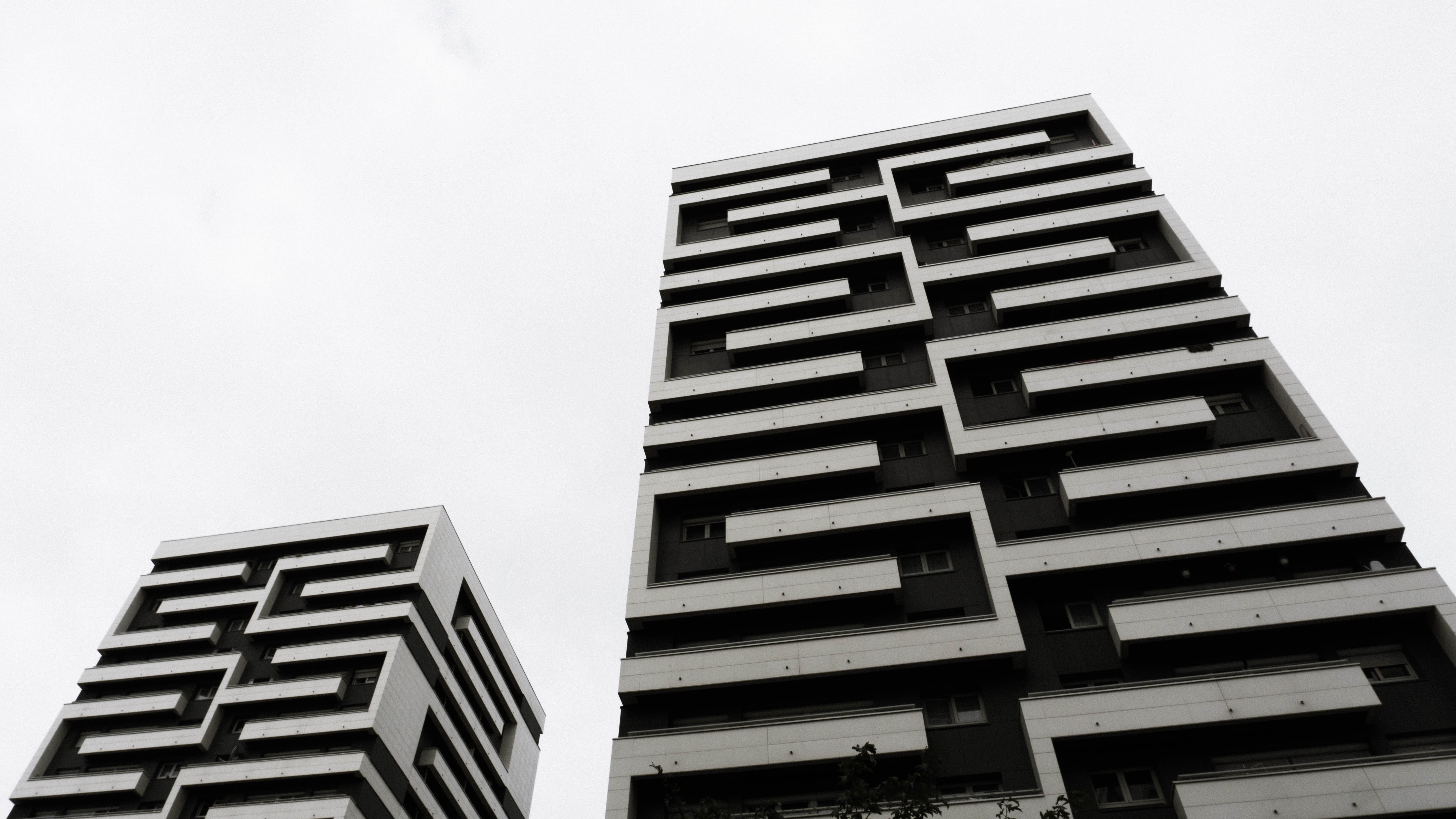 no people, curial, modern, building exterior, worm, s, buildings, nature, city life, tall - high, building, outdoors, concrete, apartment, 5K, facade, HD Wallpaper
