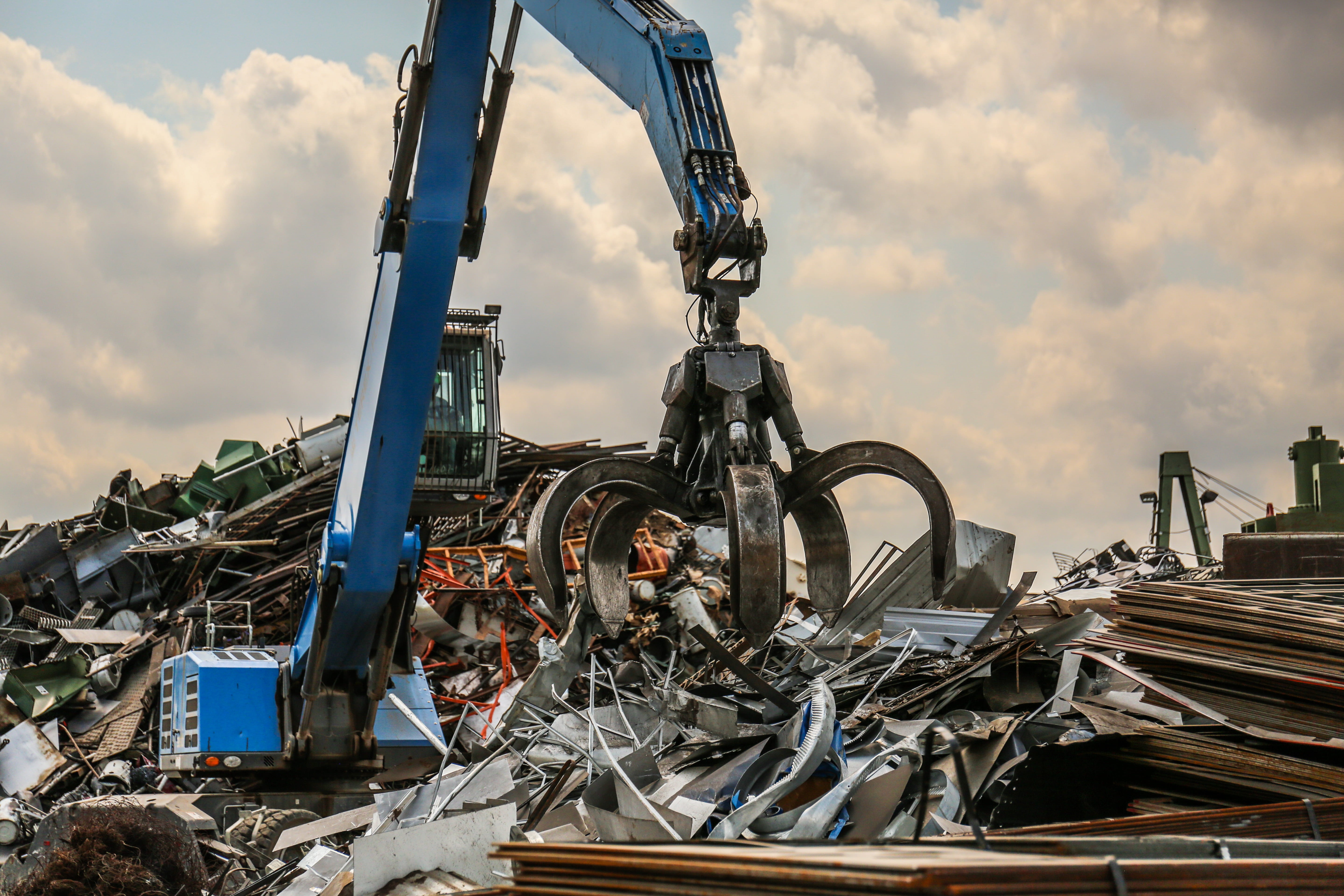stack, worker, gray, outdoors, day, trash, claw, metal, cloud - sky, junkyard, decline, machinery, bulldozer, damaged, sky, abandoned, construction machinery, HD Wallpaper