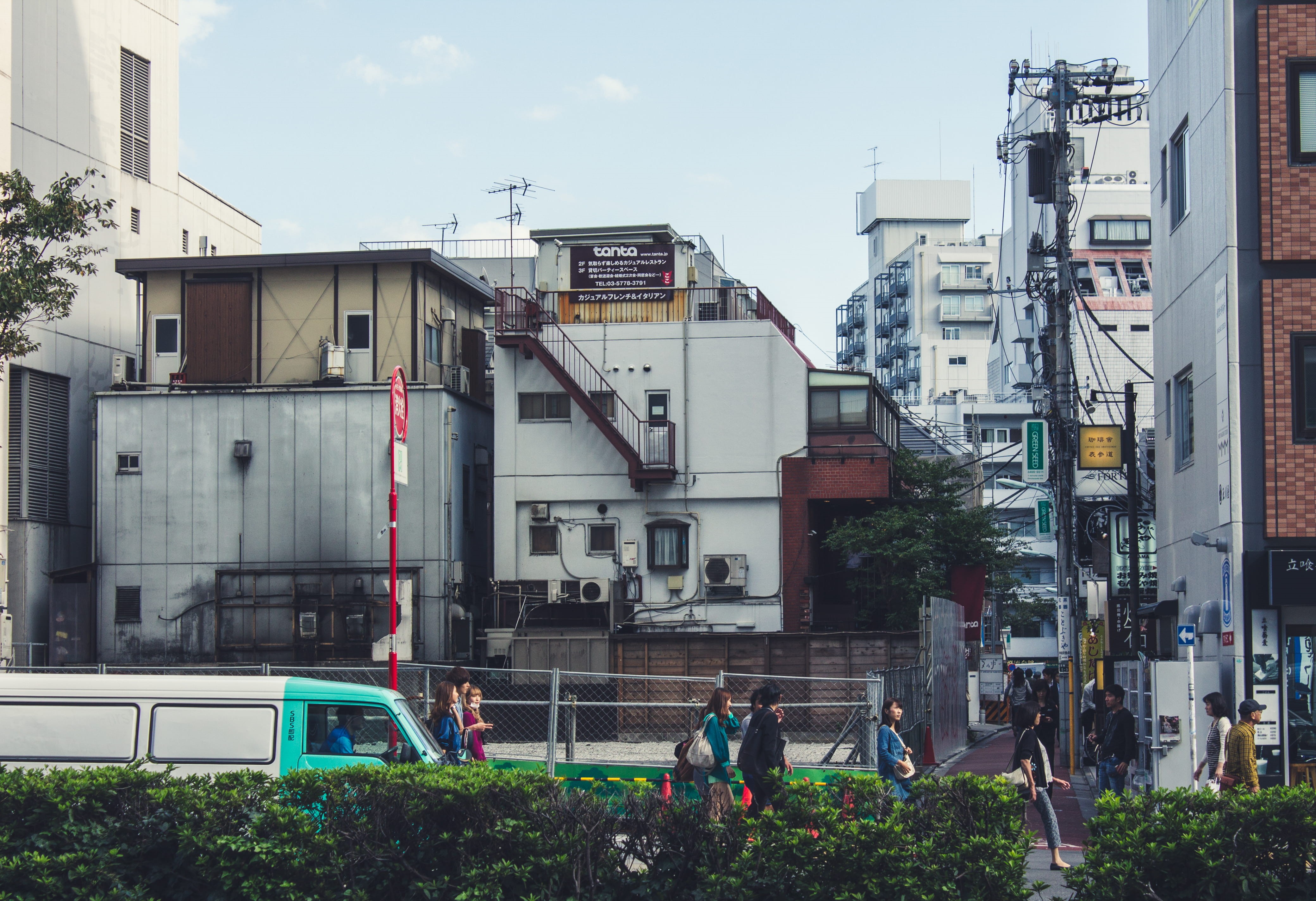 residential district, built structure, mode of transportation, power supply, land vehicle, street, day, japan, 4K, tokyo, building, transportation, outdoors, HD Wallpaper