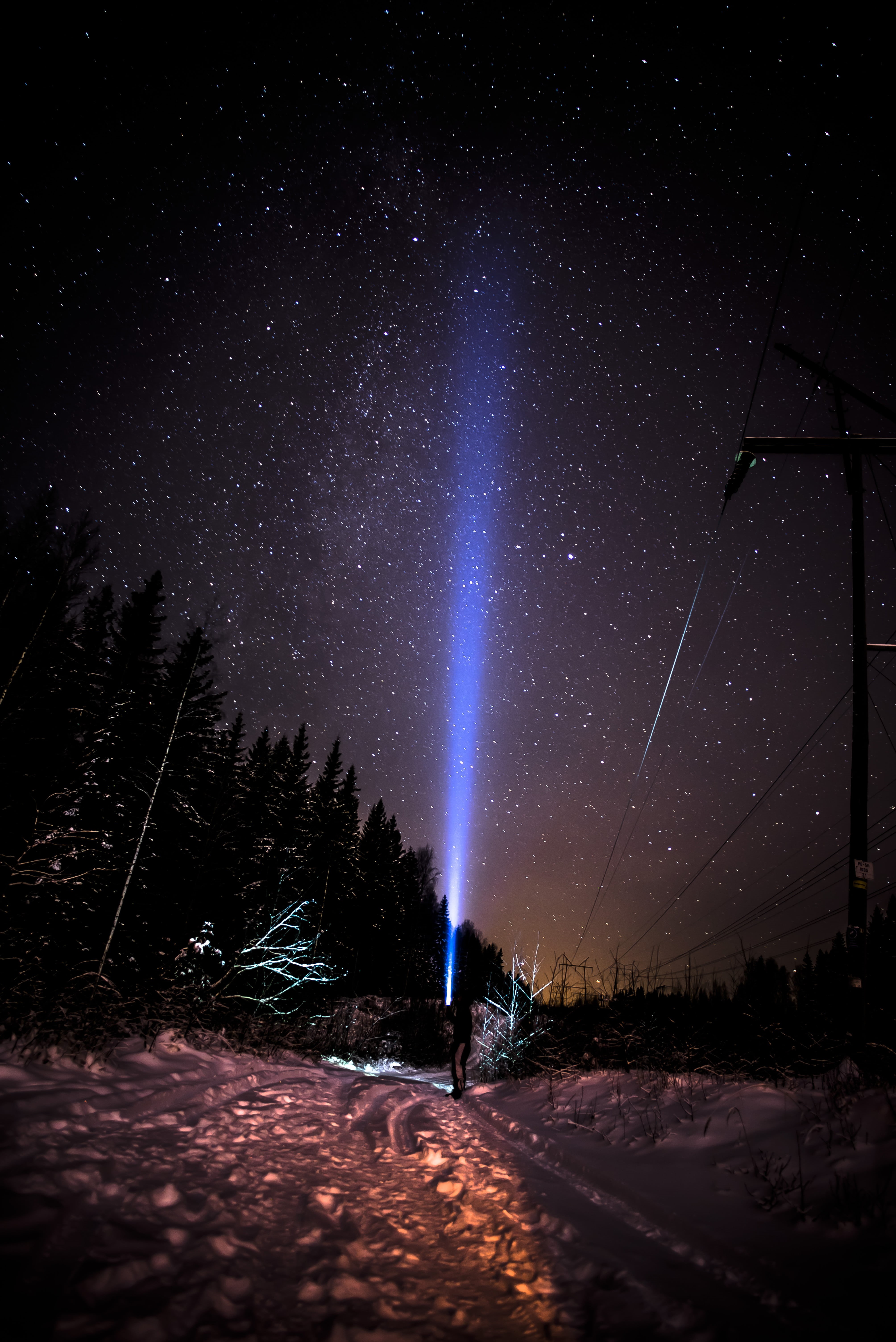 illuminated, 5K, lighted, space and astronomy, galaxies, holding, star - space, pathway, nature, flashlight, tree, outdoors, scenics - nature, star, land, Phone HD Wallpaper