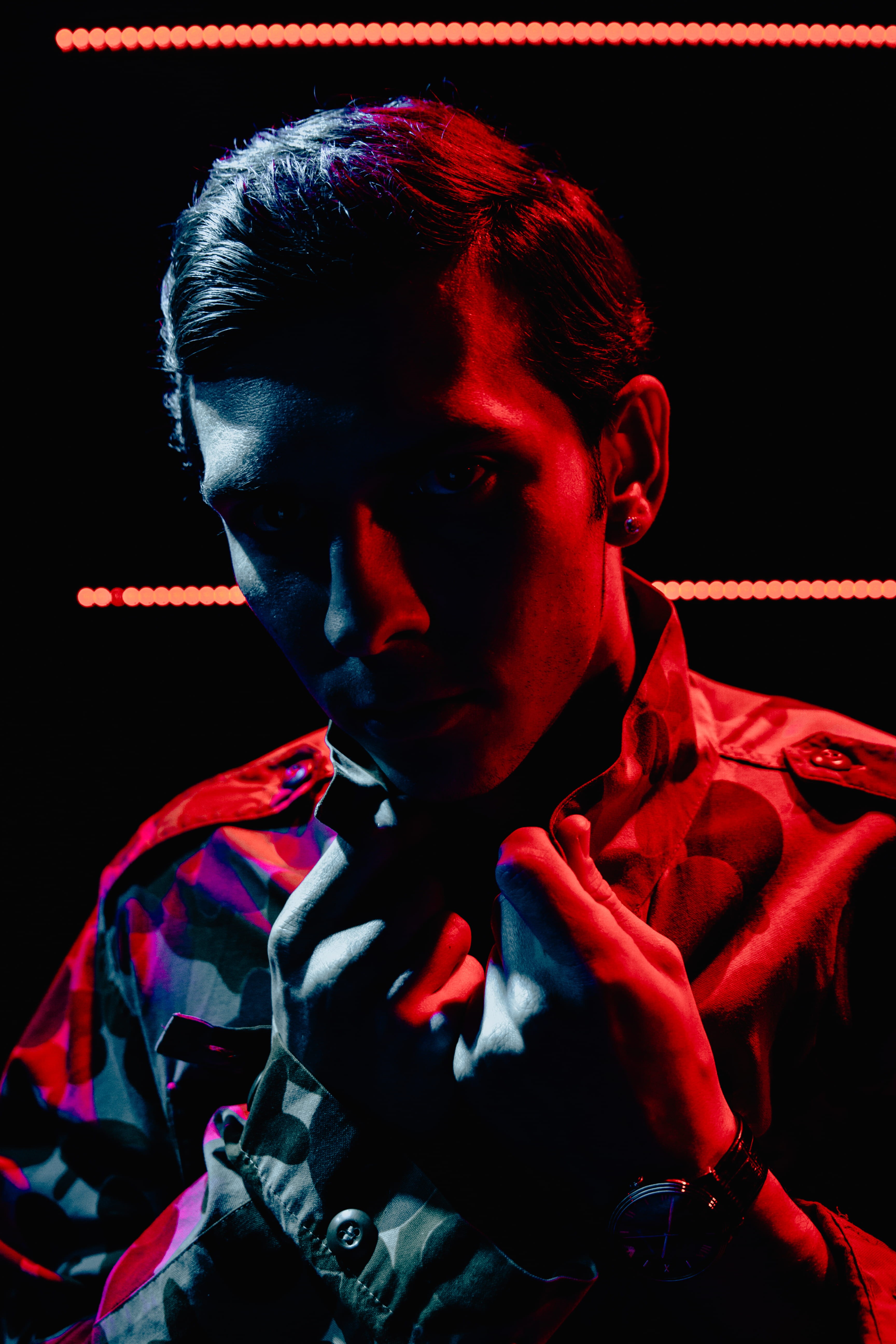 studio shot, casual clothing, black, color, led, light, red, young men, close-up, real people, blue, lifestyles, looking, hot, camo, wearing, looking at camera, Phone HD Wallpaper