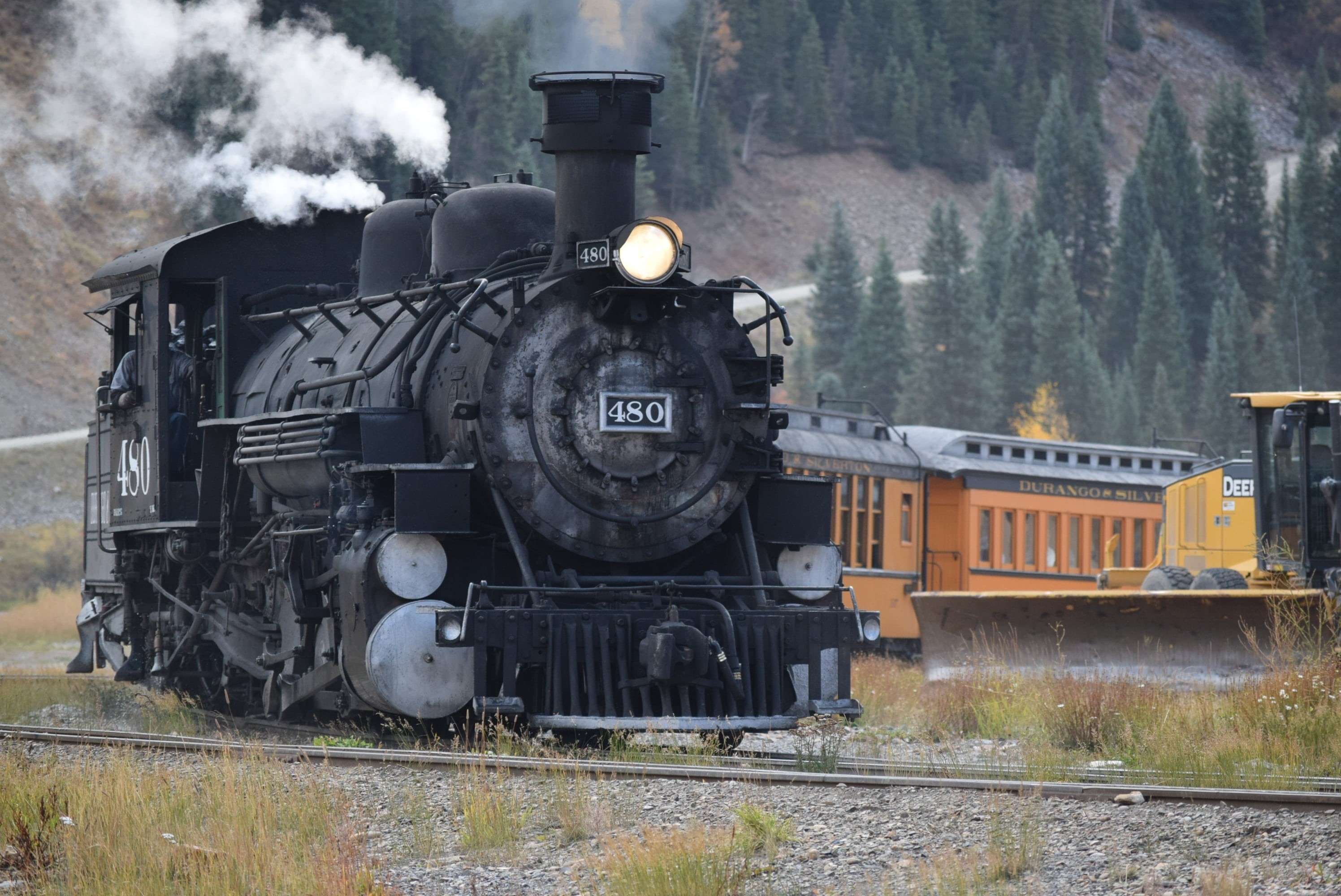 smoke - physical structure, train - vehicle, station, locomotive, history, mode of Transport, railroad Track, shunting yard, outdoors, steam, mode of transportation, HD Wallpaper