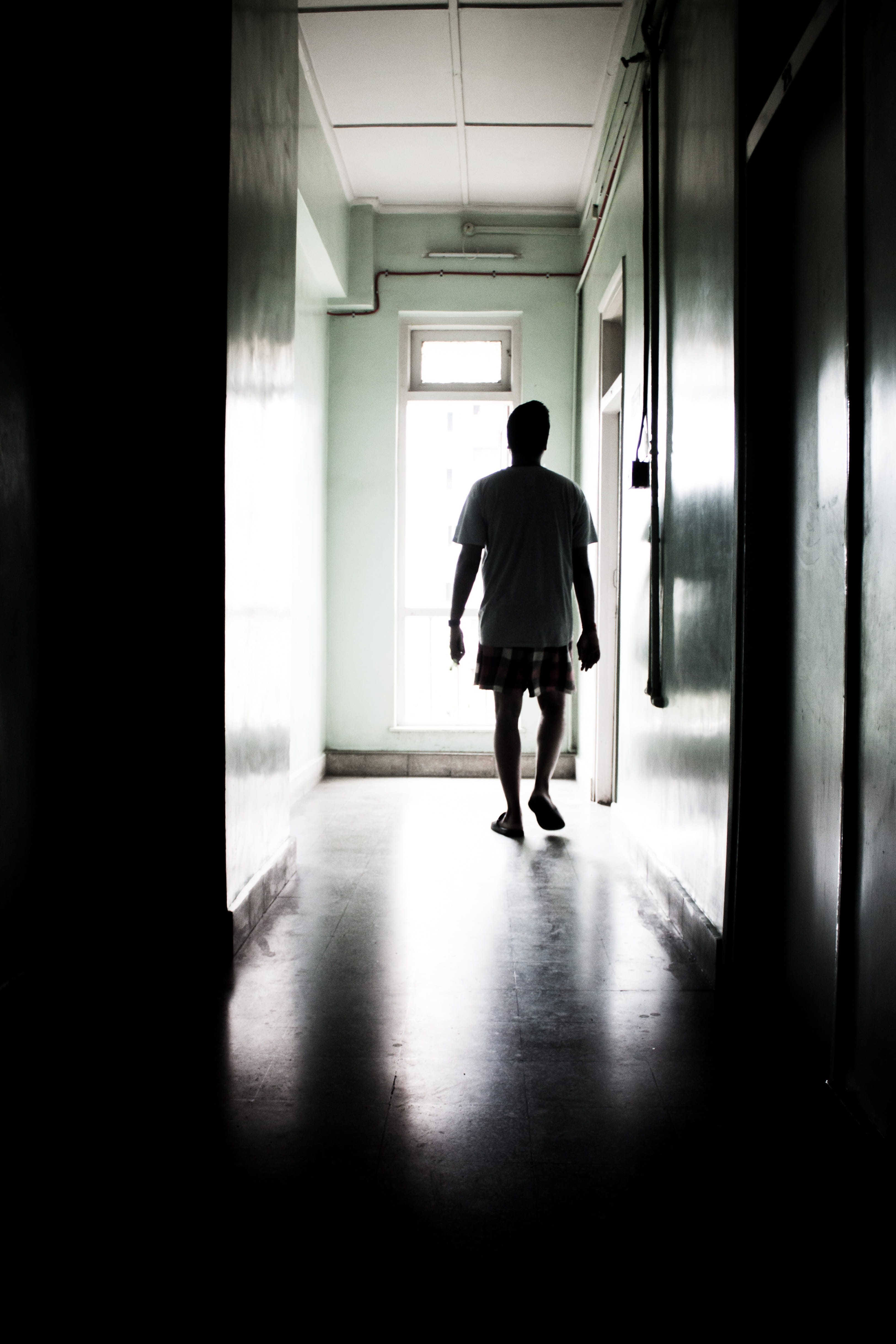 male, future, People, corridor, human, indoors, doorway, bright, day, young, opportunity, building, interior, entrance, happy, dom, 4K, Walk, architecture, Phone HD Wallpaper
