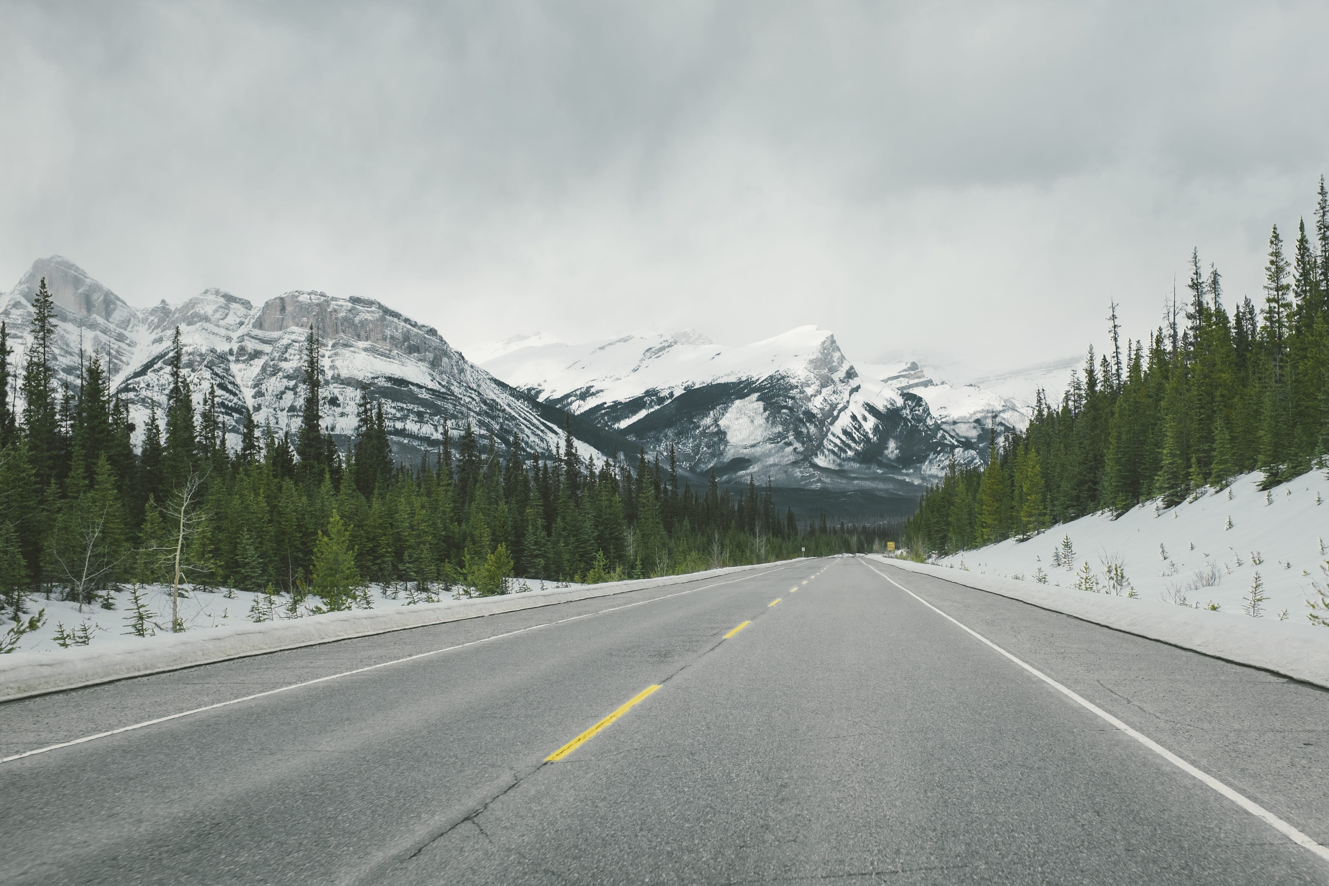 ice-capped, ground, daytime, mountain, diminishing perspective, verge, cold temperature, no People, rocky Mountains, day, direction, road, dividing line, HD Wallpaper