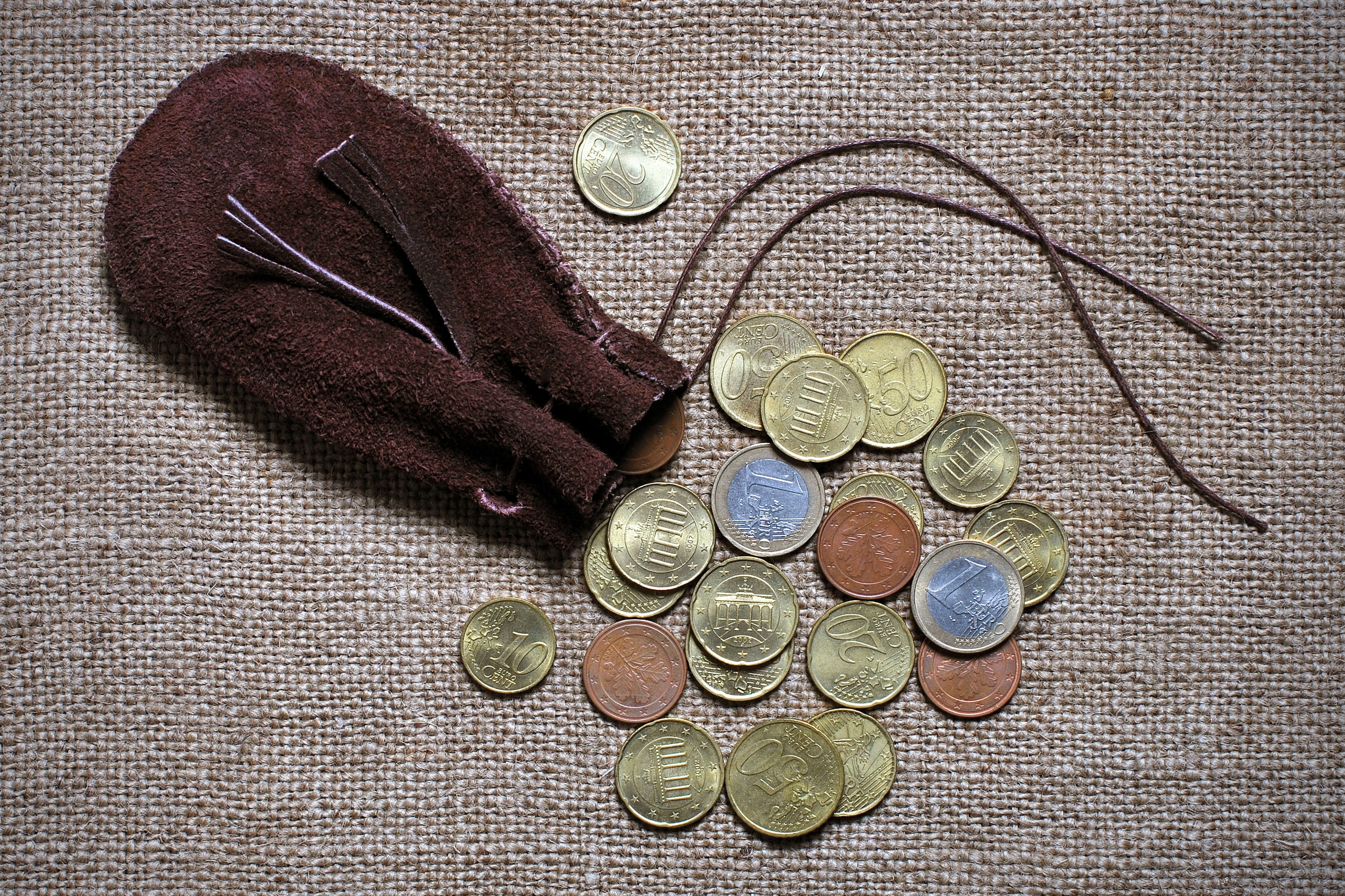 cash money, brown, large group of objects, cash, textiles, old, knolling - concept, money, closeup, wealth, leatherette, dark, fabric, business, corruption, HD Wallpaper