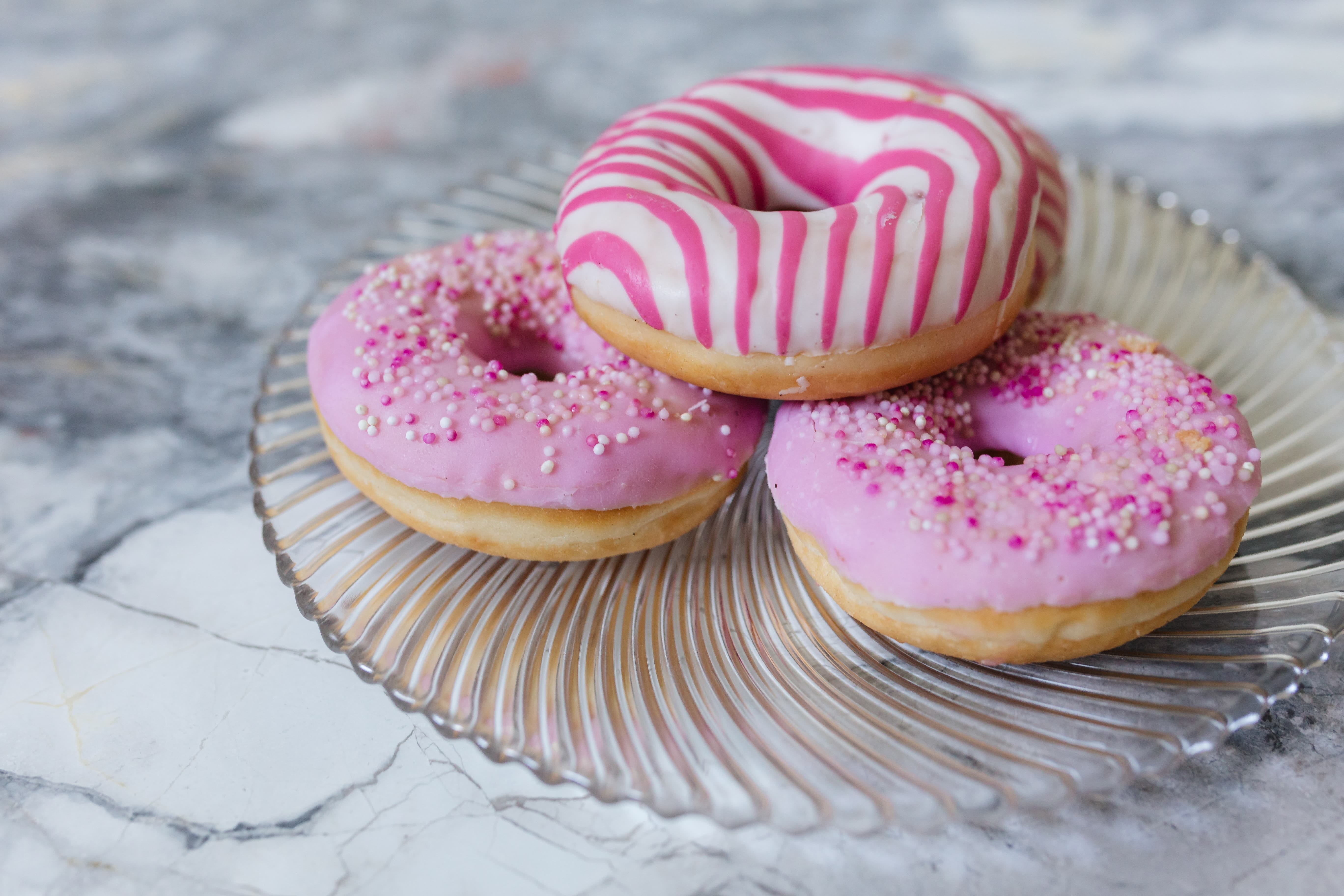tasty, icing, snack, junk food, cupcake, donuts, no people, food and drink, cute, temptation, treat, delicious, sweet, indoors, 5K, close-up, marble, colorful, HD Wallpaper
