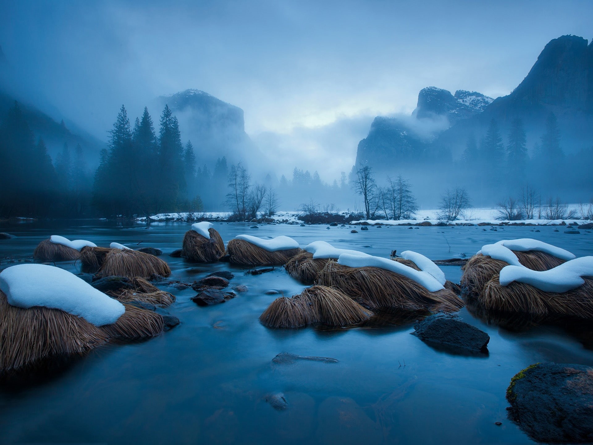 1080P, Lake, Rocks, poster, rock, Trees, Snow, Fog, Blue, Mountains, Winter, HD Wallpaper