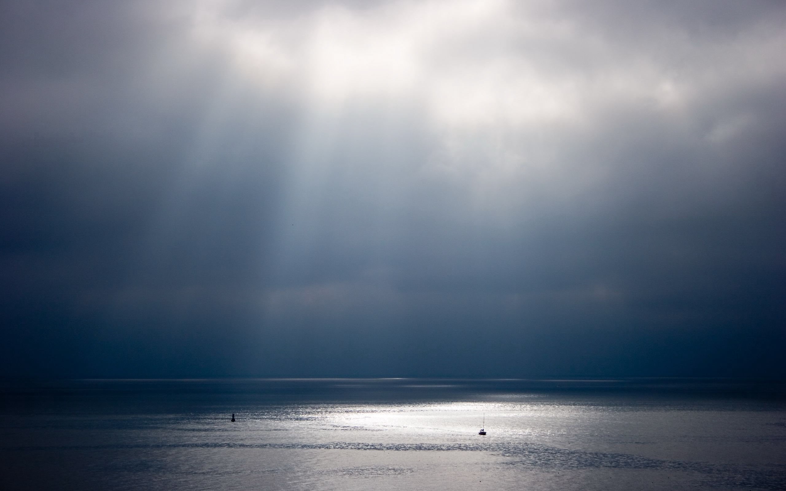 tranquil Scene, light - Natural Phenomenon, nature, cloudscape, dusk, dramatic sky, idyllic, beach, weather, tranquility, grey, seascape, water, sky, dark, HD Wallpaper