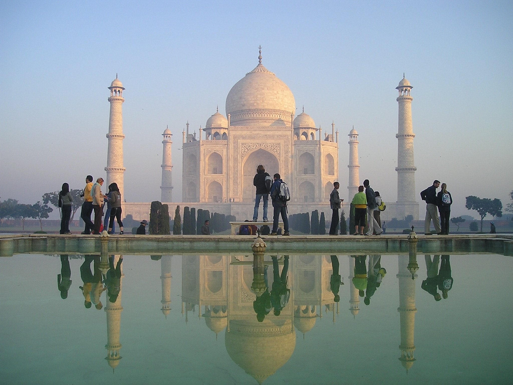 mausoleum, 1080P, sky, uttar Pradesh, built structure, taj, religion, memorial, arch, history, indian Culture, building exterior, minaret, reflecting pool, HD Wallpaper
