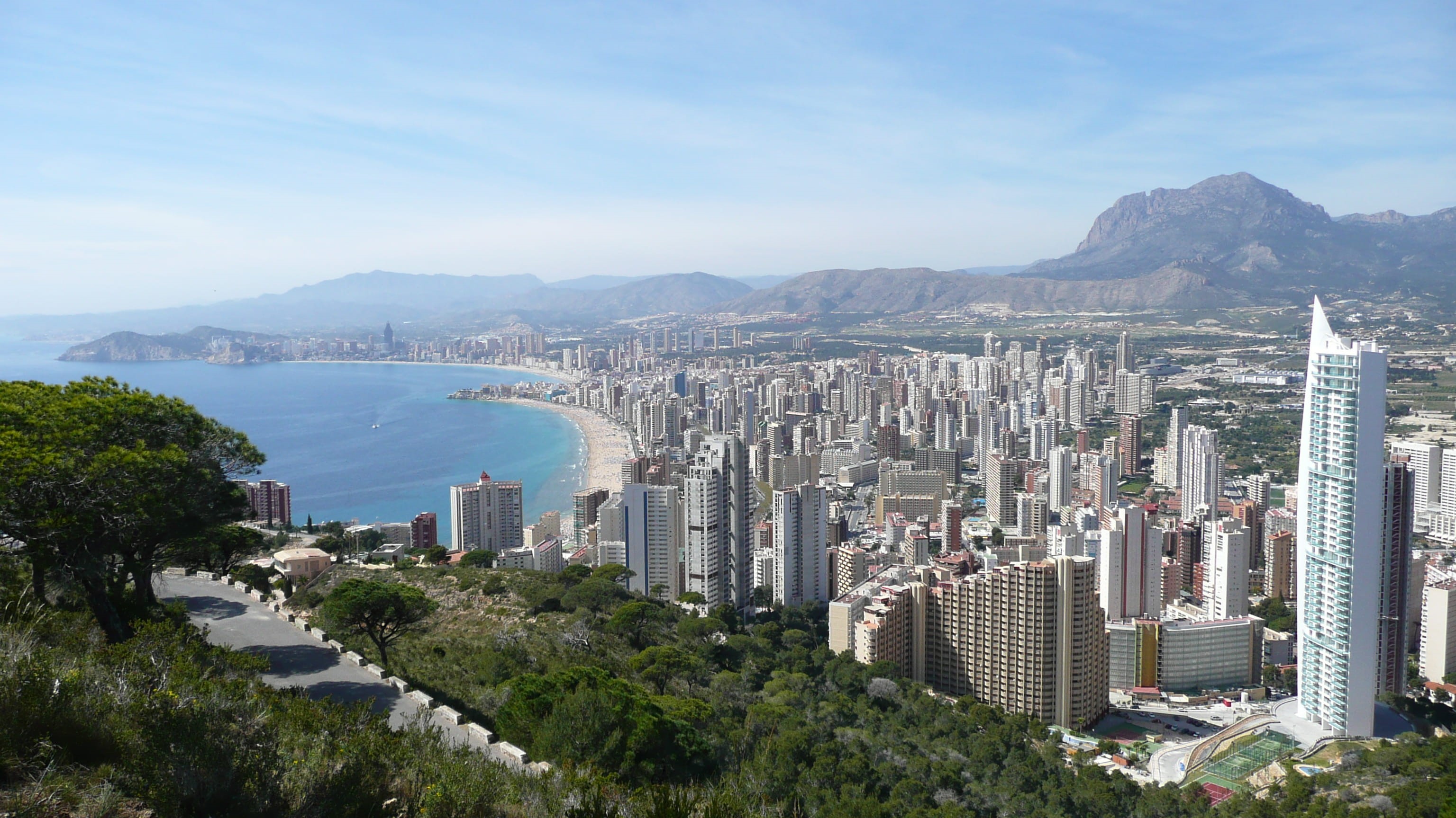 mountain, 2K, no people, landscape, travel Locations, high angle view, built Structure, tree, bay, ocean, building Exterior, skyscraper, office building exterior, HD Wallpaper