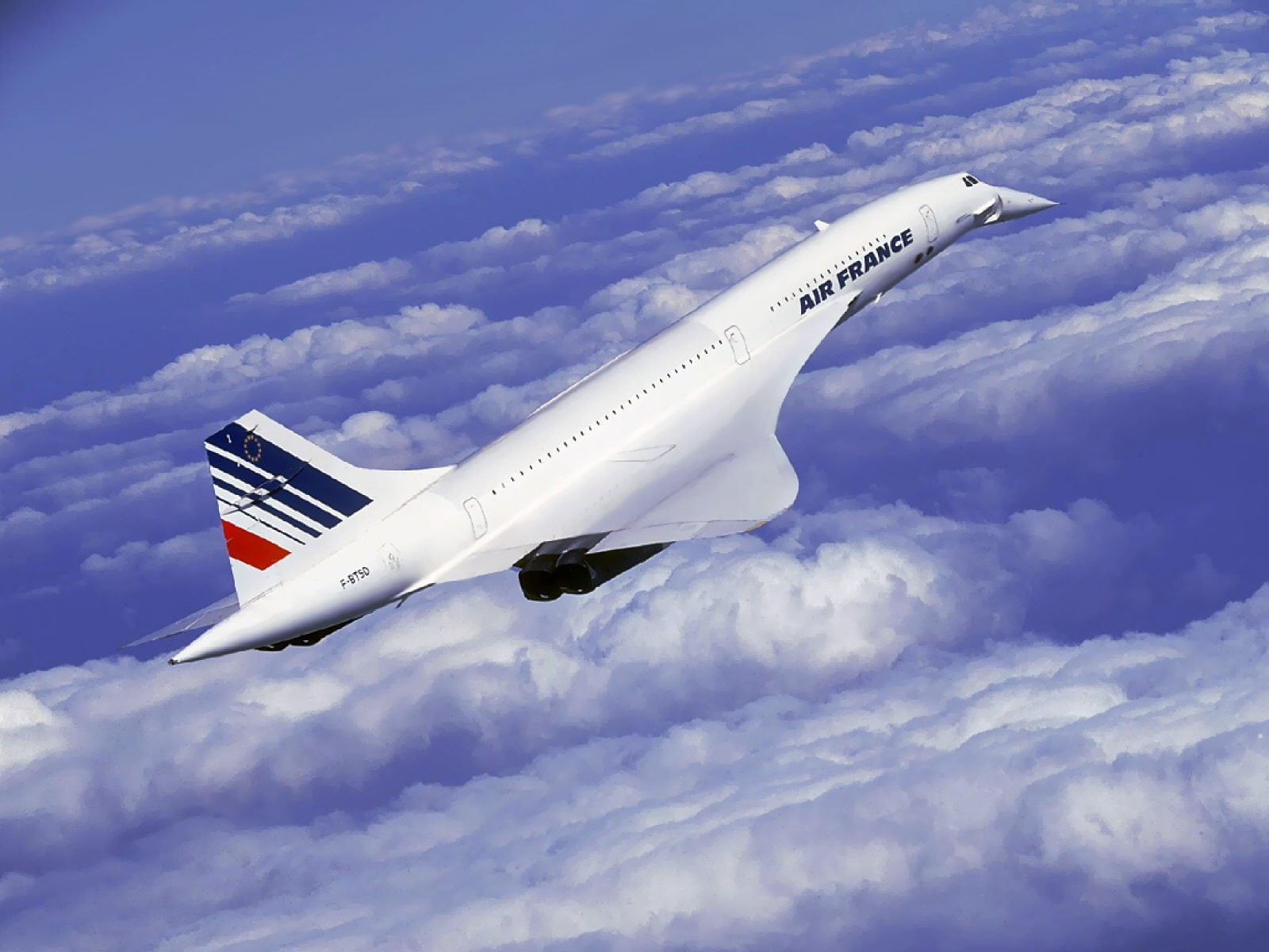 cloud - sky, flight, aircraft wing, mid-air, air vehicle, air, day, outdoors, sky, 720P, low angle view, cloudscape, aerospace industry, concorde, on the move, HD Wallpaper