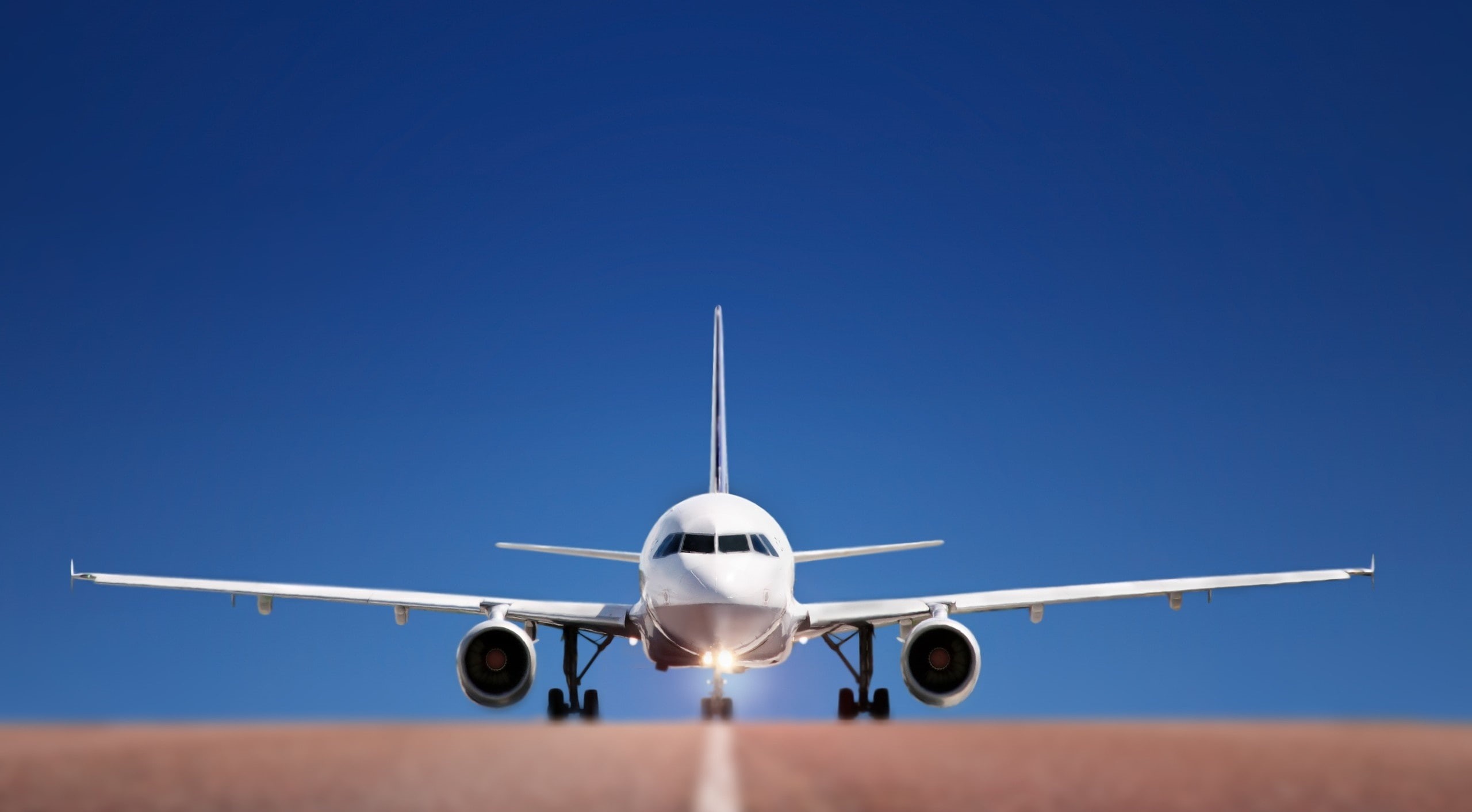 blue, mid-air, air vehicle, transportation, Airport, Motors, above, copy space, blue sky, sunlight, 2K, travel, corporate jet, Airplane, arrival, aerospace industry, HD Wallpaper