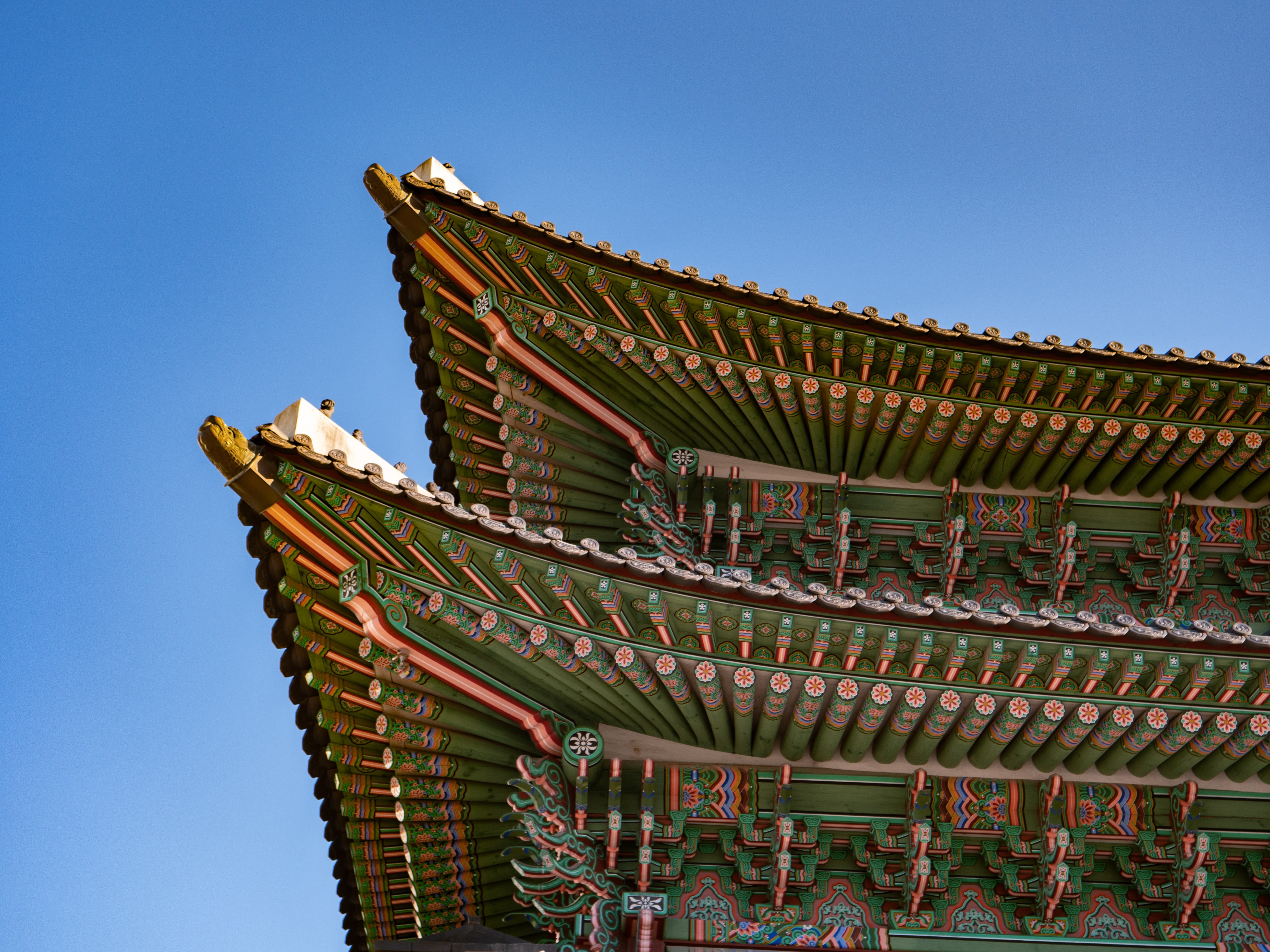 building, seoul, building exterior, gyeongbokgung palace, south korea, blue, korea, history, color, ornate, travel, 5K, roof, low angle view, religion, HD Wallpaper