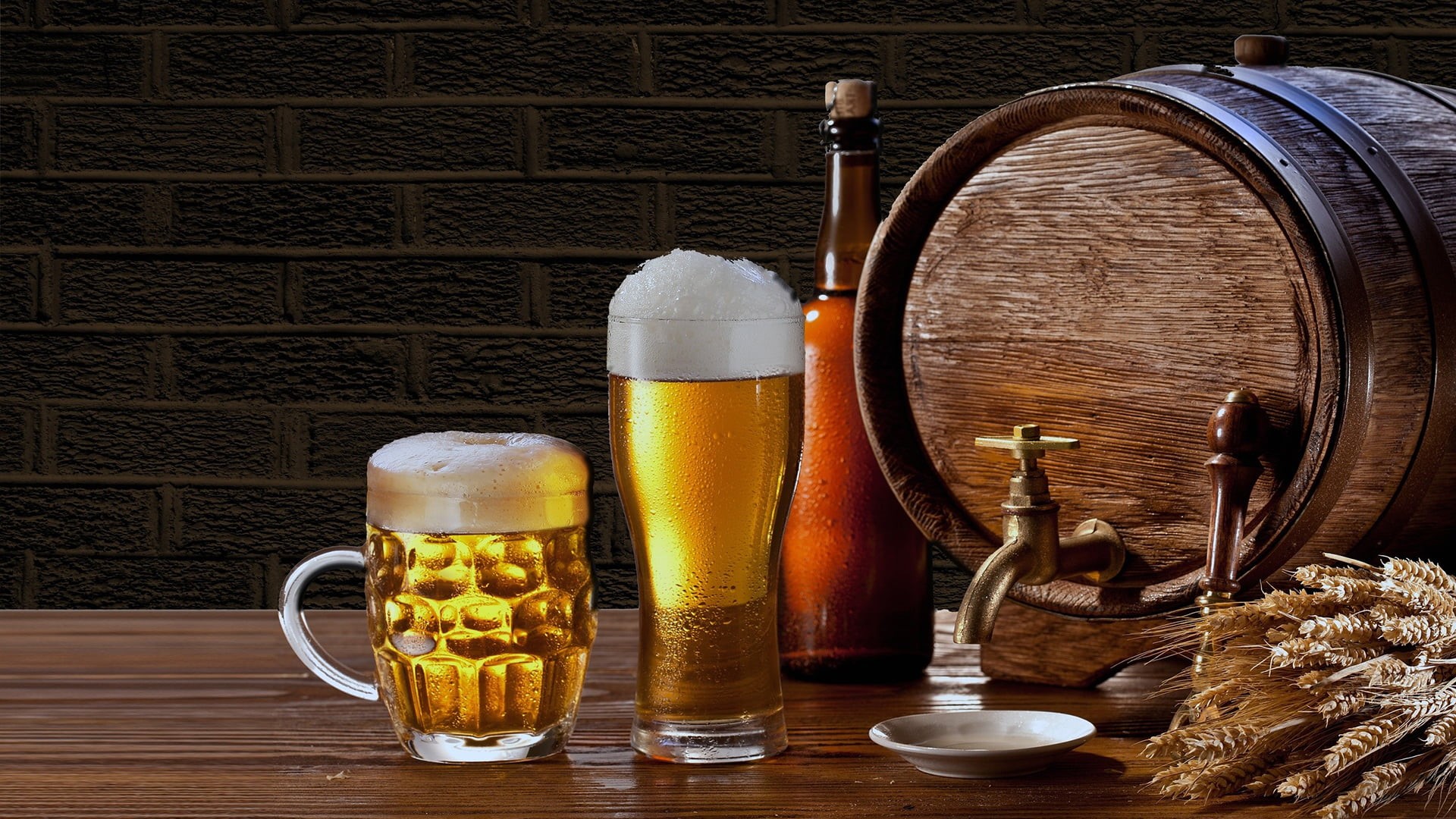 golden, gold, coffee, bubbles, refreshment, beverage, brown, no people, yellow, food and drink, table, glass, bar, close, household equipment, cup, still life, HD Wallpaper