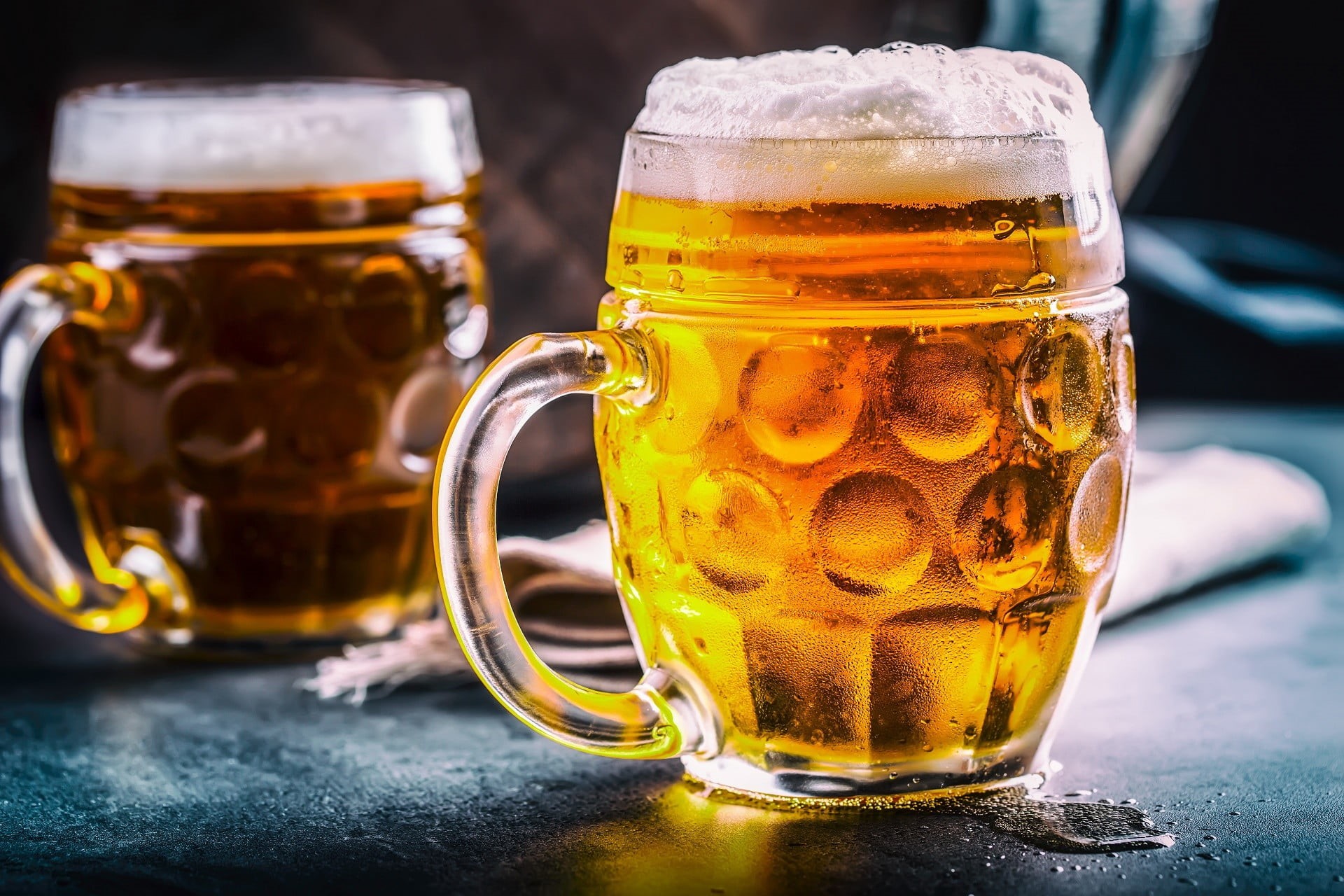 food and drink, household equipment, beer, beer glass, freshness, 1080P, frothy drink, no people, indoors, alcohol, glass, still life, glass - material, HD Wallpaper