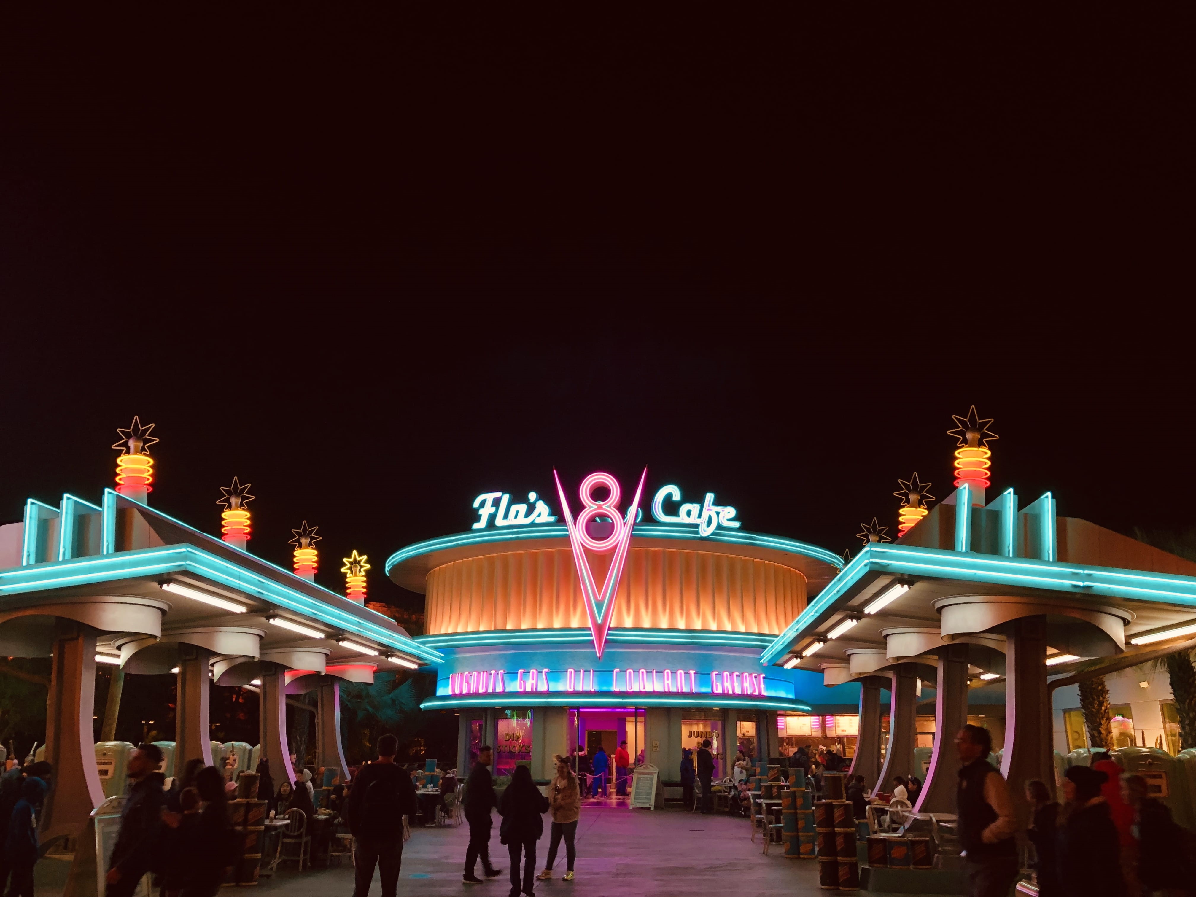 close-up, lights, copy space, street, real people, motion, pavement, travel destinations, night, amusement park ride, commerce, design, group, neon, text, HD Wallpaper