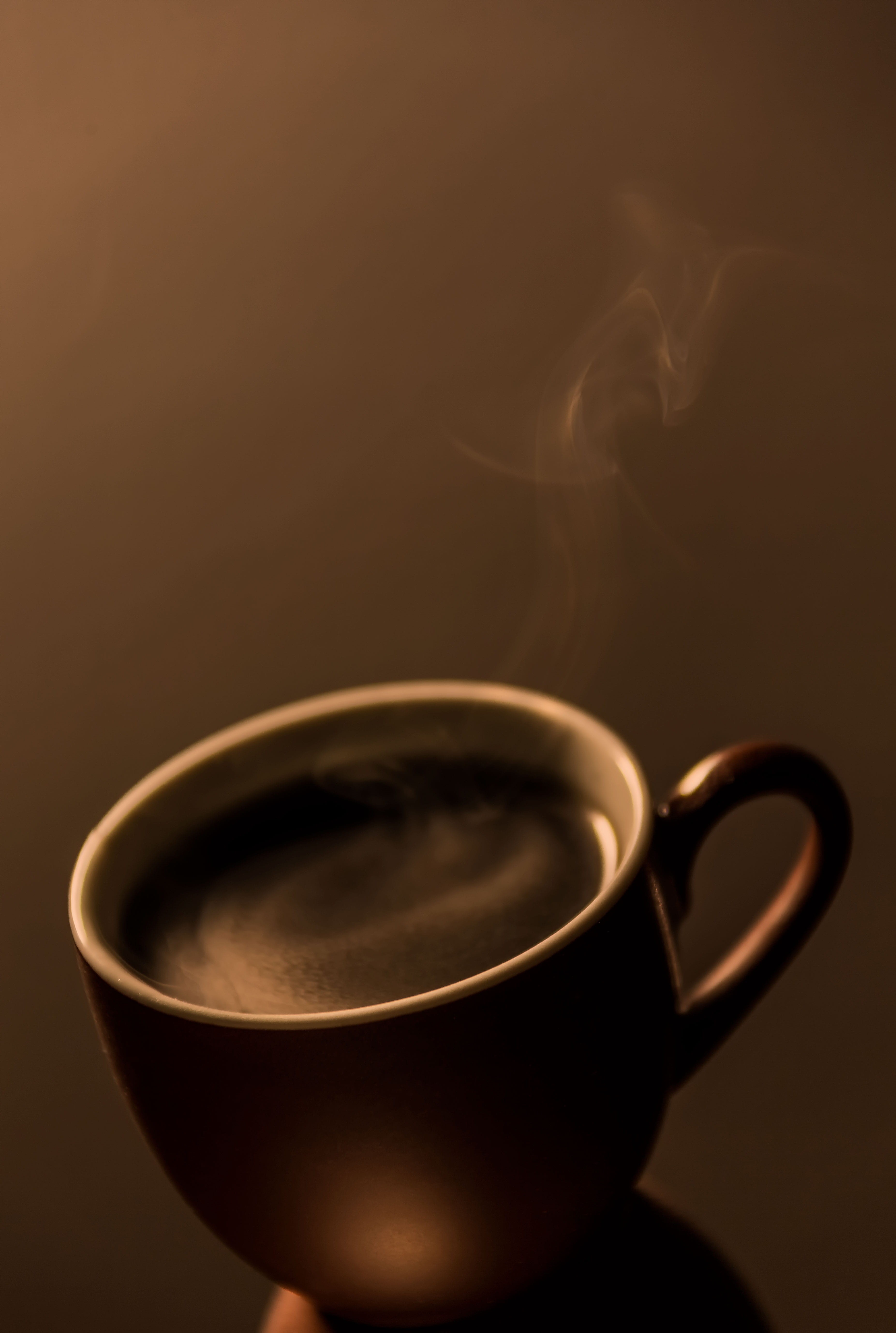 aroma, still life, coffee break, hot drink, indoors, enjoy, cafe, gastronomy, food and drink, drink coffee, focus on foreground, ceramic, benefit from, Phone HD Wallpaper