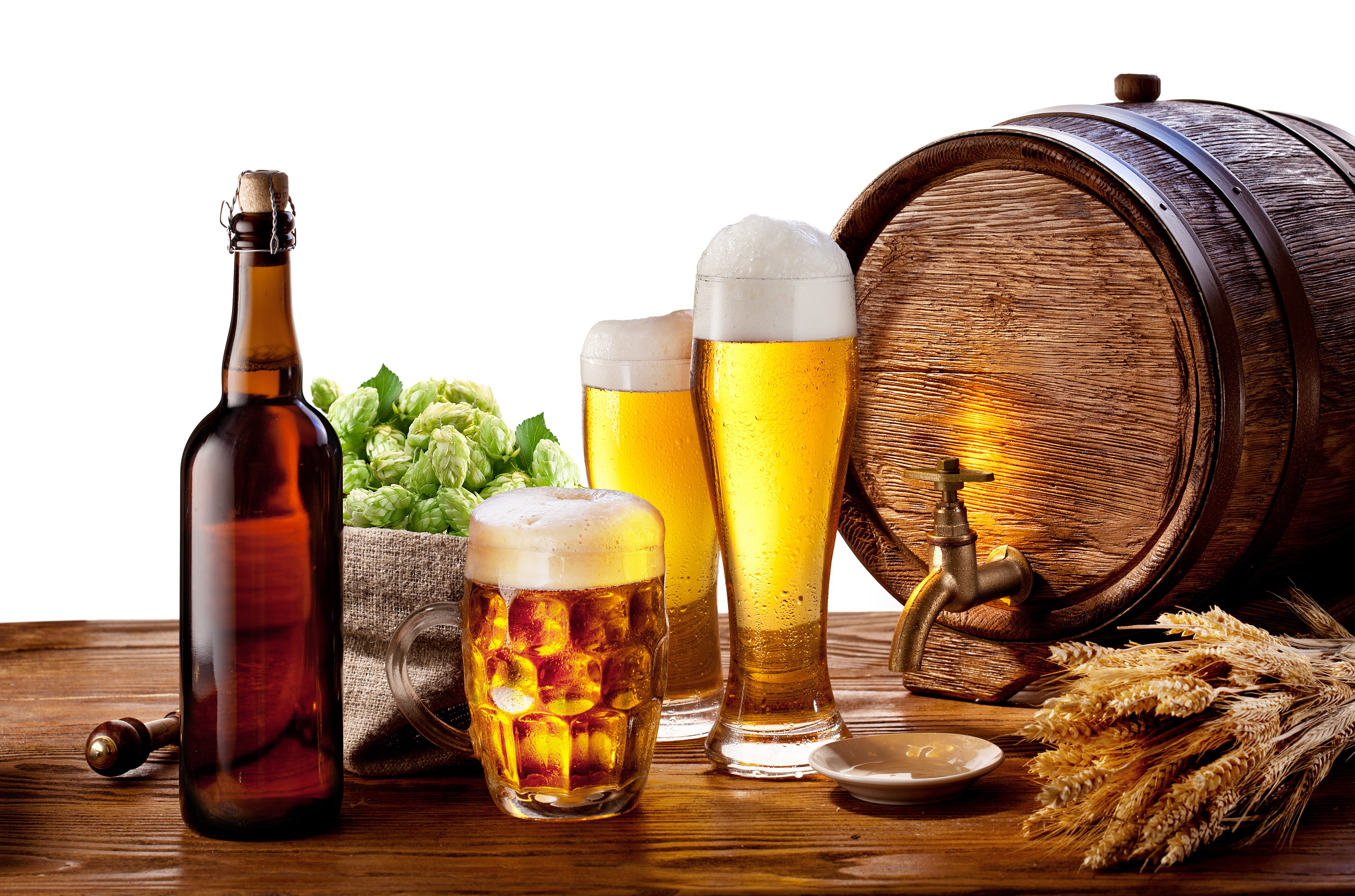 refreshment, beer - Alcohol, table, keg, liquid, yellow, gold Colored, 5K, tap, backgrounds, container, studio shot, glass, celebration, clear, dark, ears, HD Wallpaper