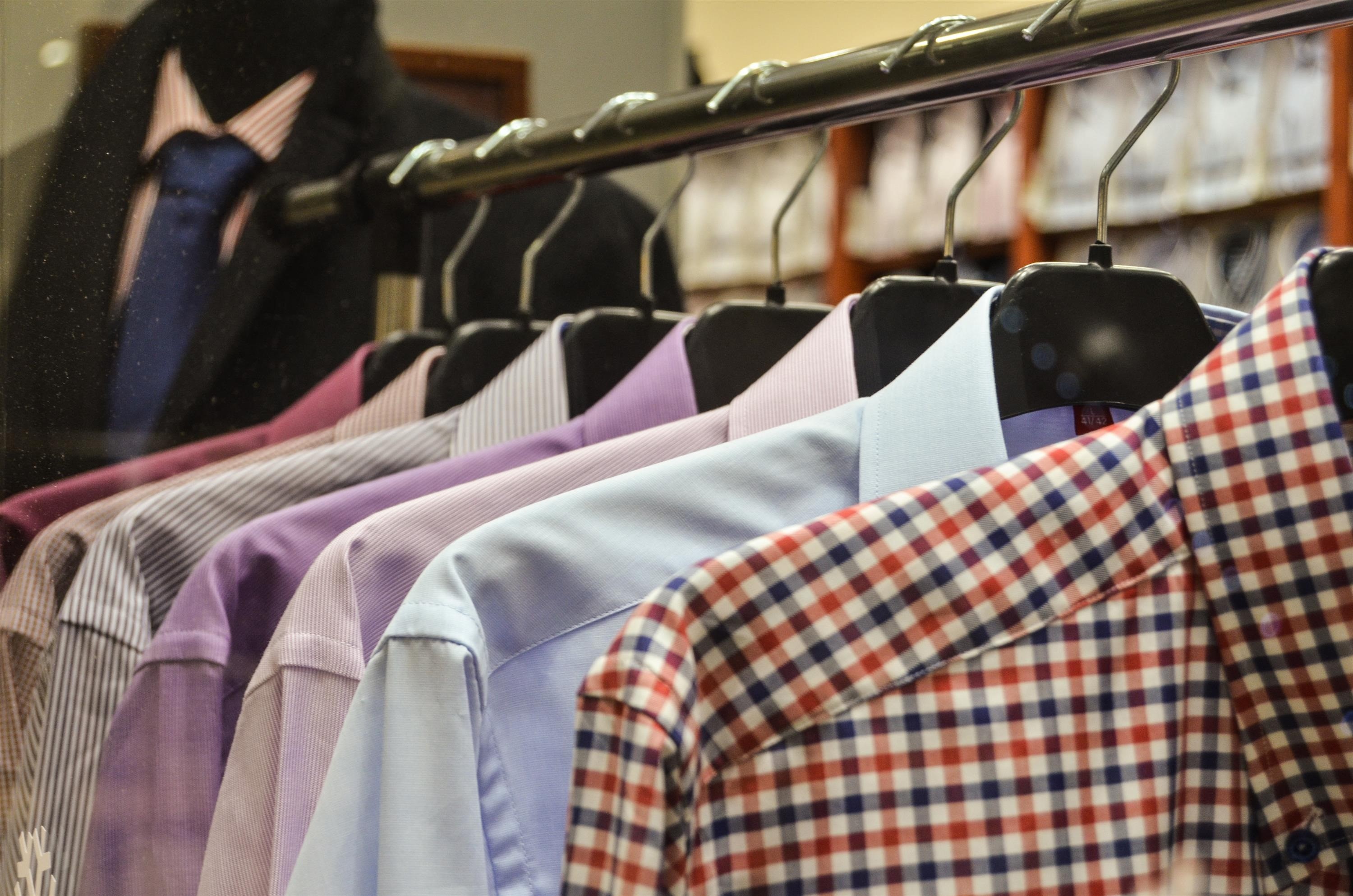 clothing, hanging, checked pattern, closet, large group of objects, coathanger, garment, store, shirt, choice, in a row, buy, variation, rack, menswear, HD Wallpaper