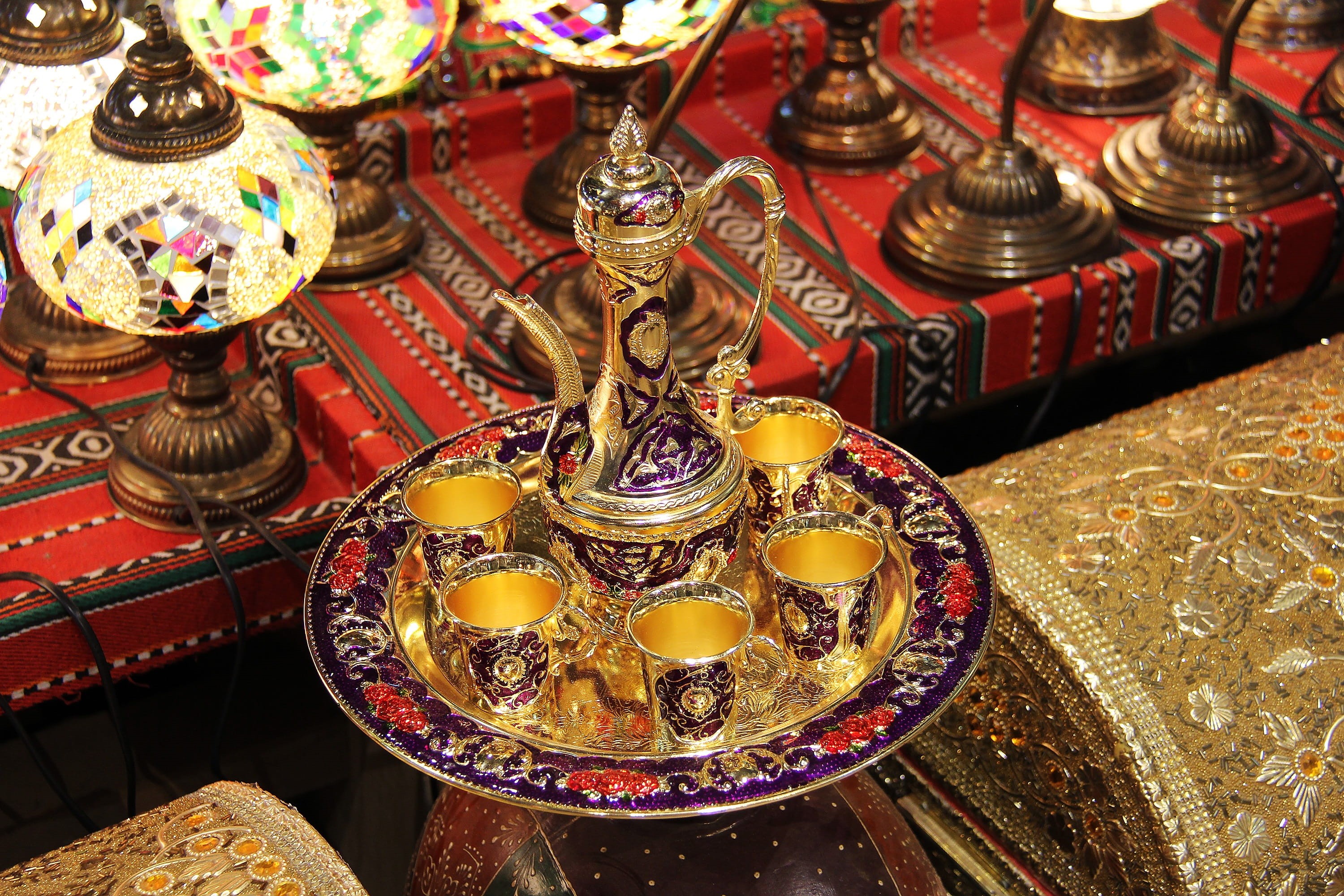 silver colored, ornate, purchase, stock, still life, beautiful, store, spirituality, gold colored, 2K, bazaar, luxury, arabic, shopping, metal, art and craft, HD Wallpaper
