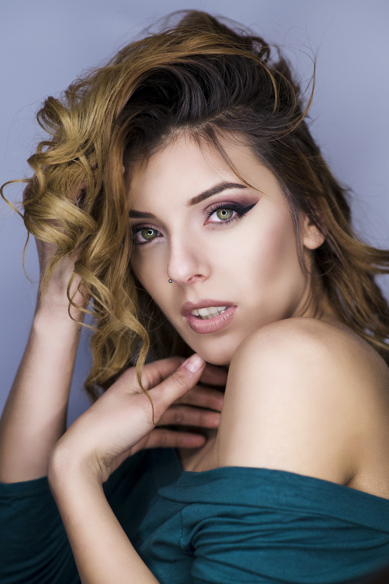 portrait, simple background, 500px, model, Juan Antonio Leon, women, 1080P, Phone HD Wallpaper
