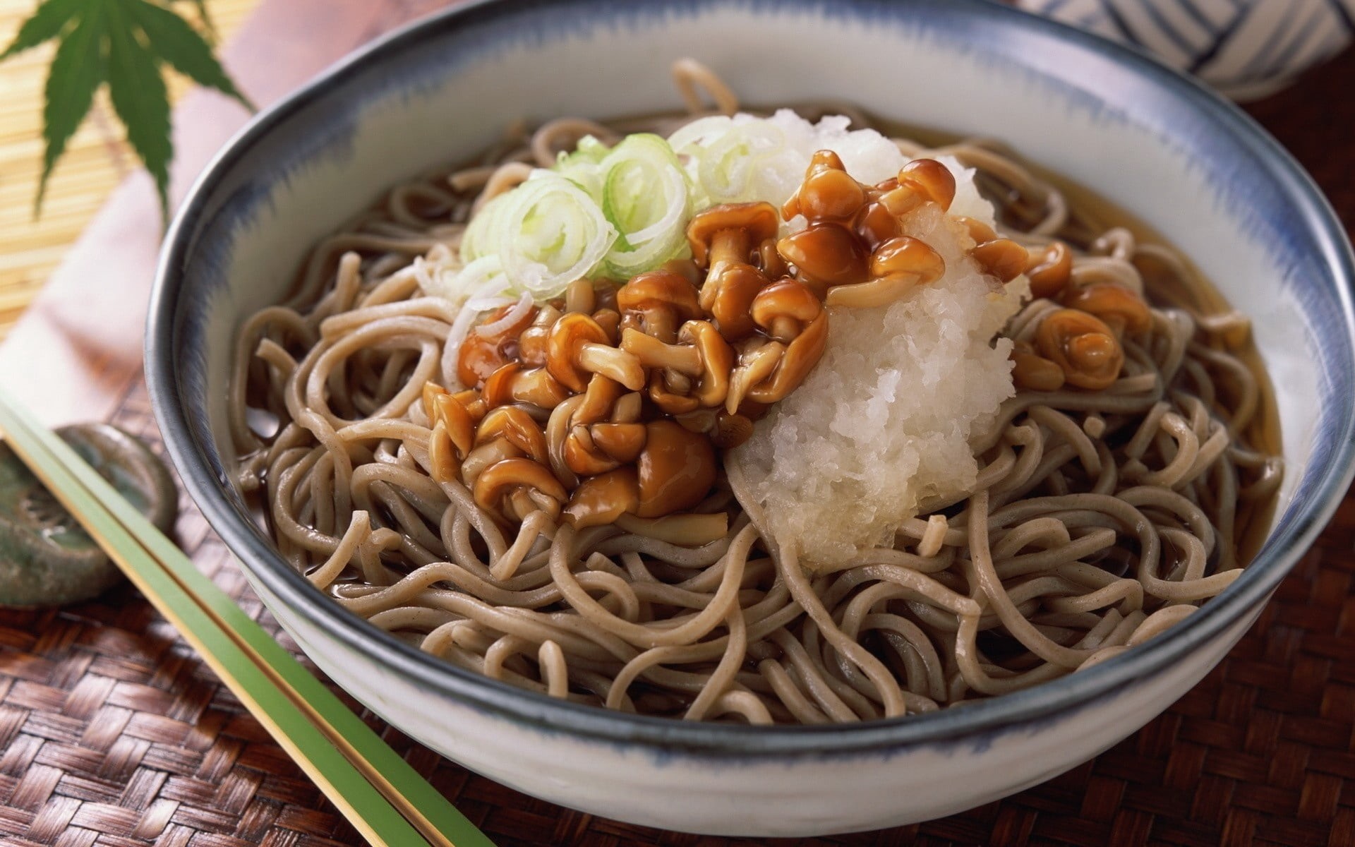 chinese food, asian Cuisine, lunch, healthy eating, tasty, ramen Noodles, spaghetti, chopsticks, soup, food and drink, japanese Cuisine, thailand, table, HD Wallpaper