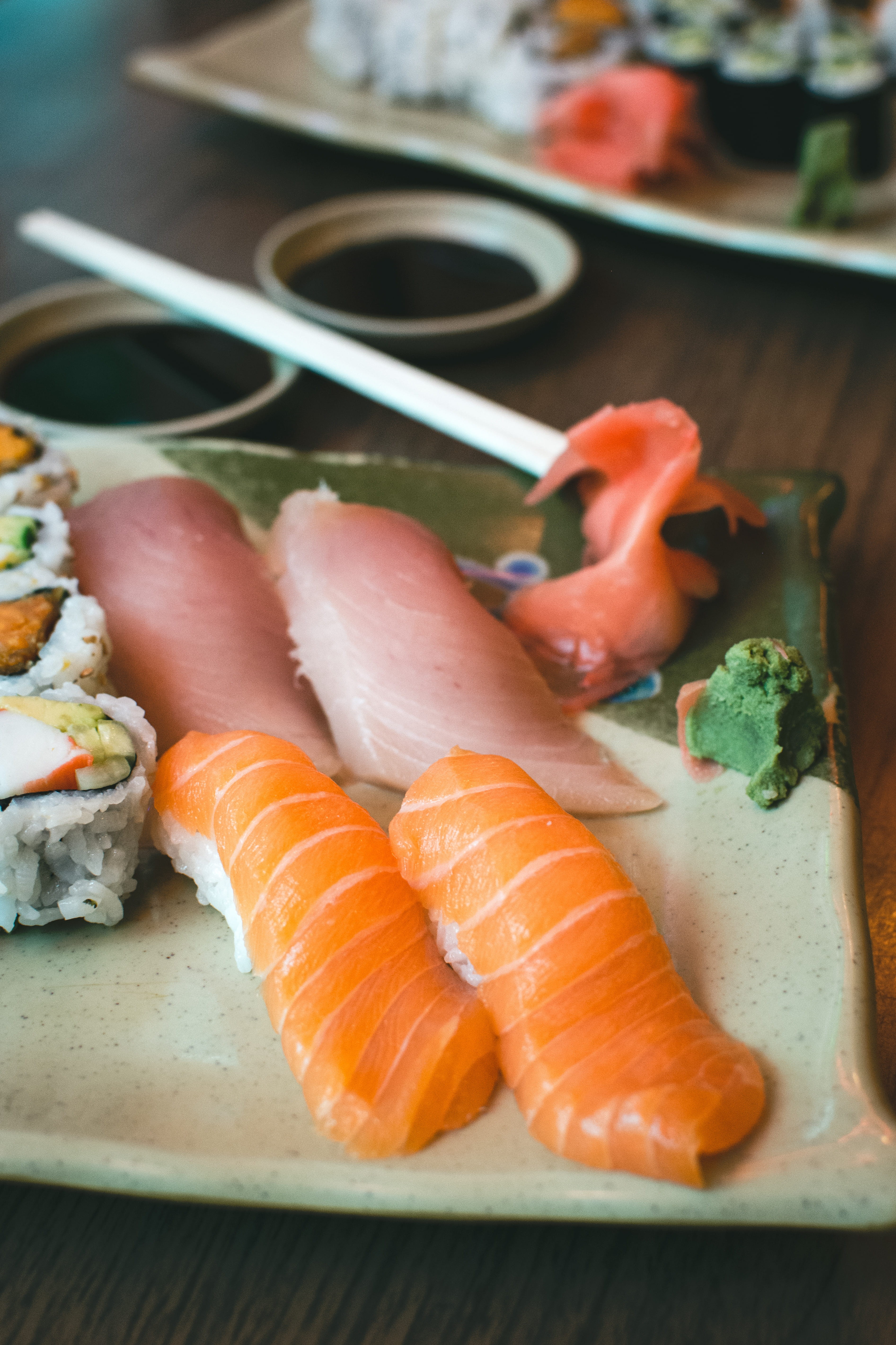 wellbeing, raw Food, close-up, 5K, sashimi, still life, freshness, hands, salmon, japanese food, rice, asia, nigiri, tuna, japanese Cuisine, california, Phone HD Wallpaper